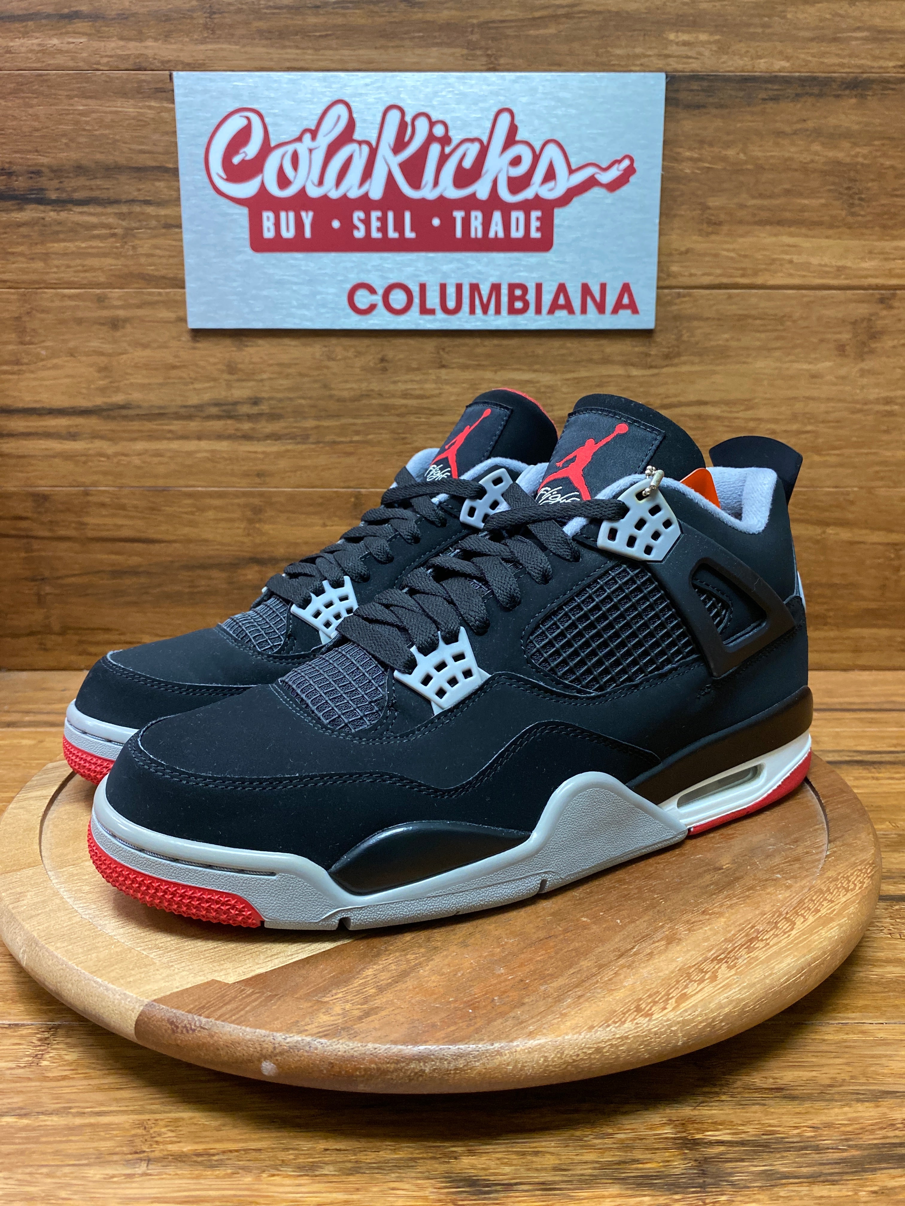 Jordan 4 Retro Bred (2019)