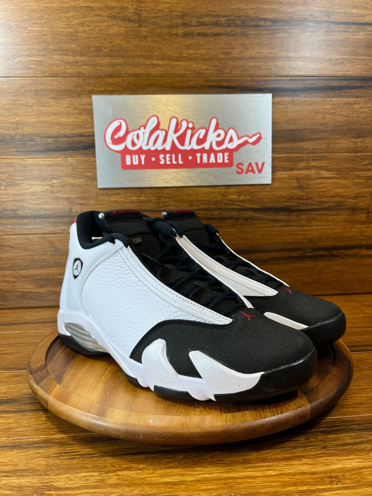 Jordan 14 Retro Black Toe (2024)