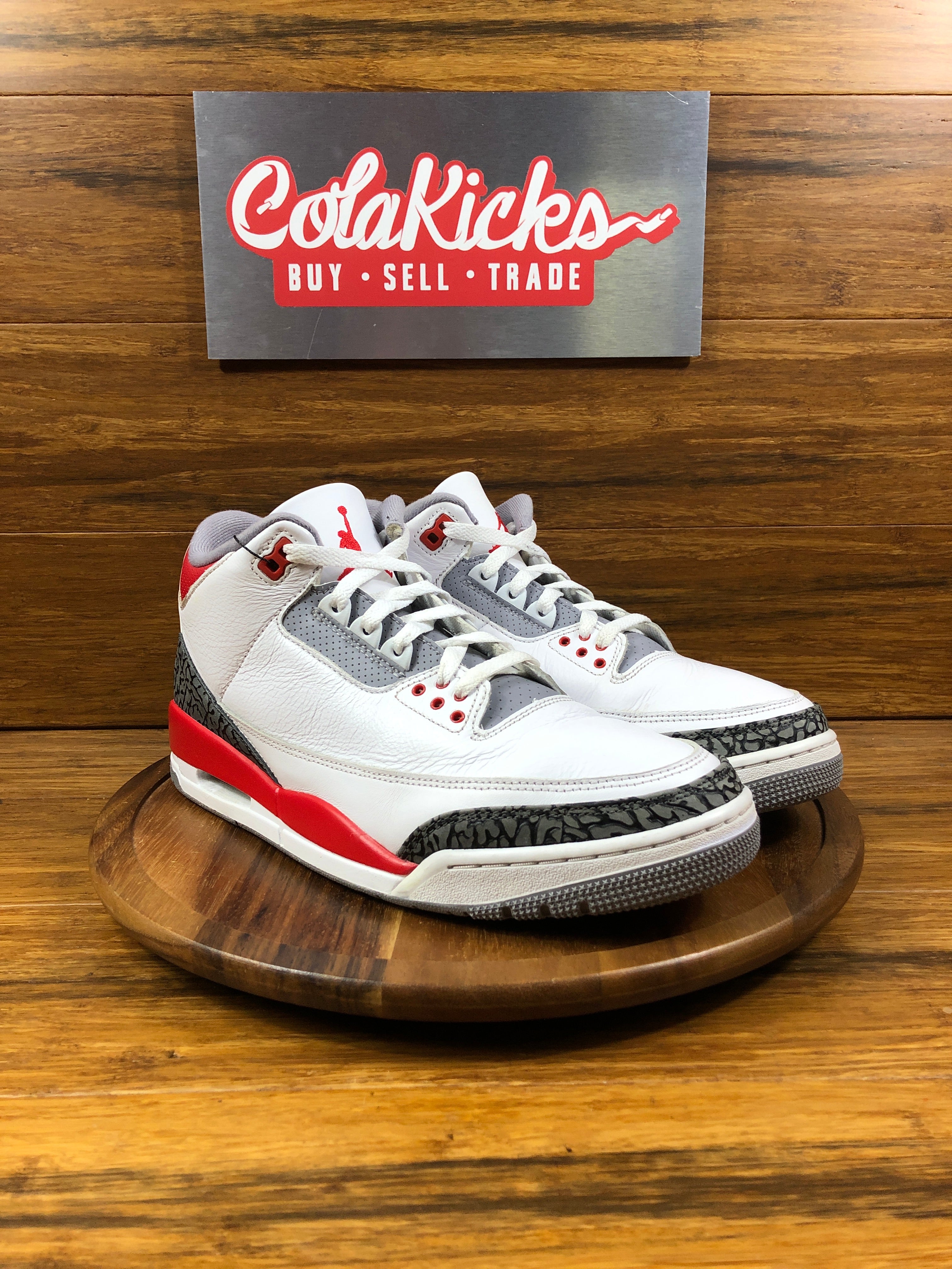 Jordan 3 Retro Fire Red (2022)
