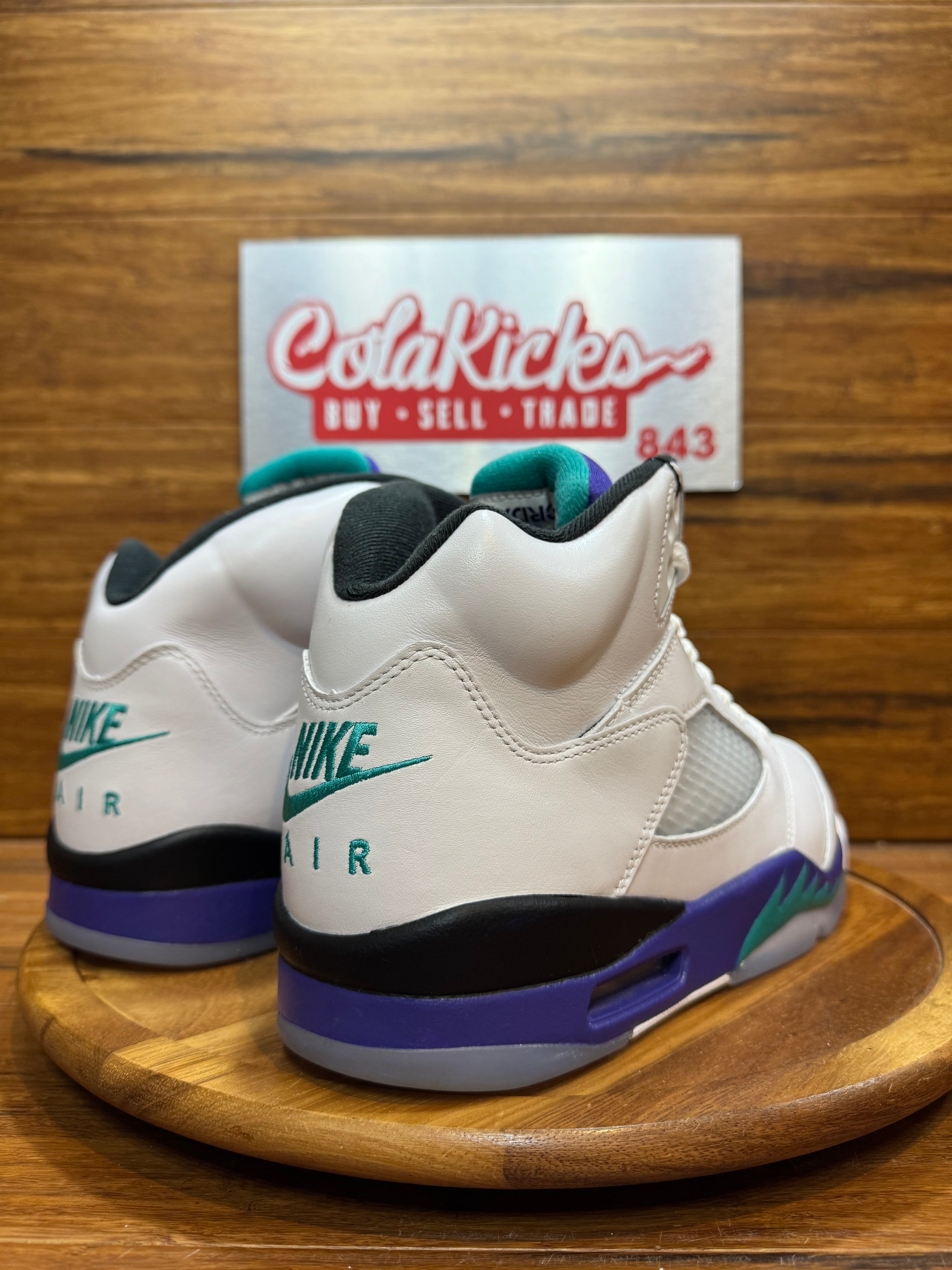 Jordan 5 Retro Grape (2025)