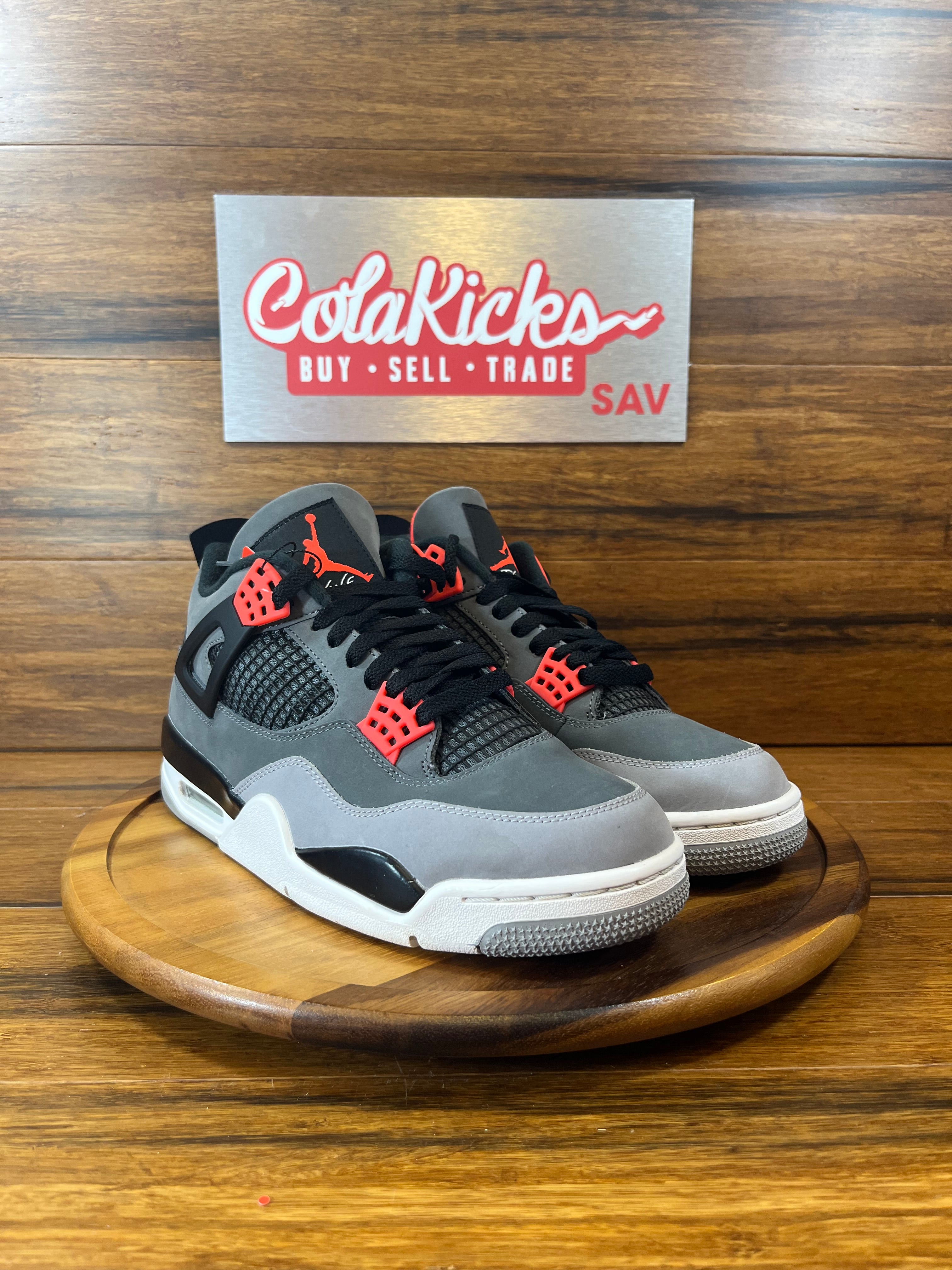 Jordan 4 Retro Infrared