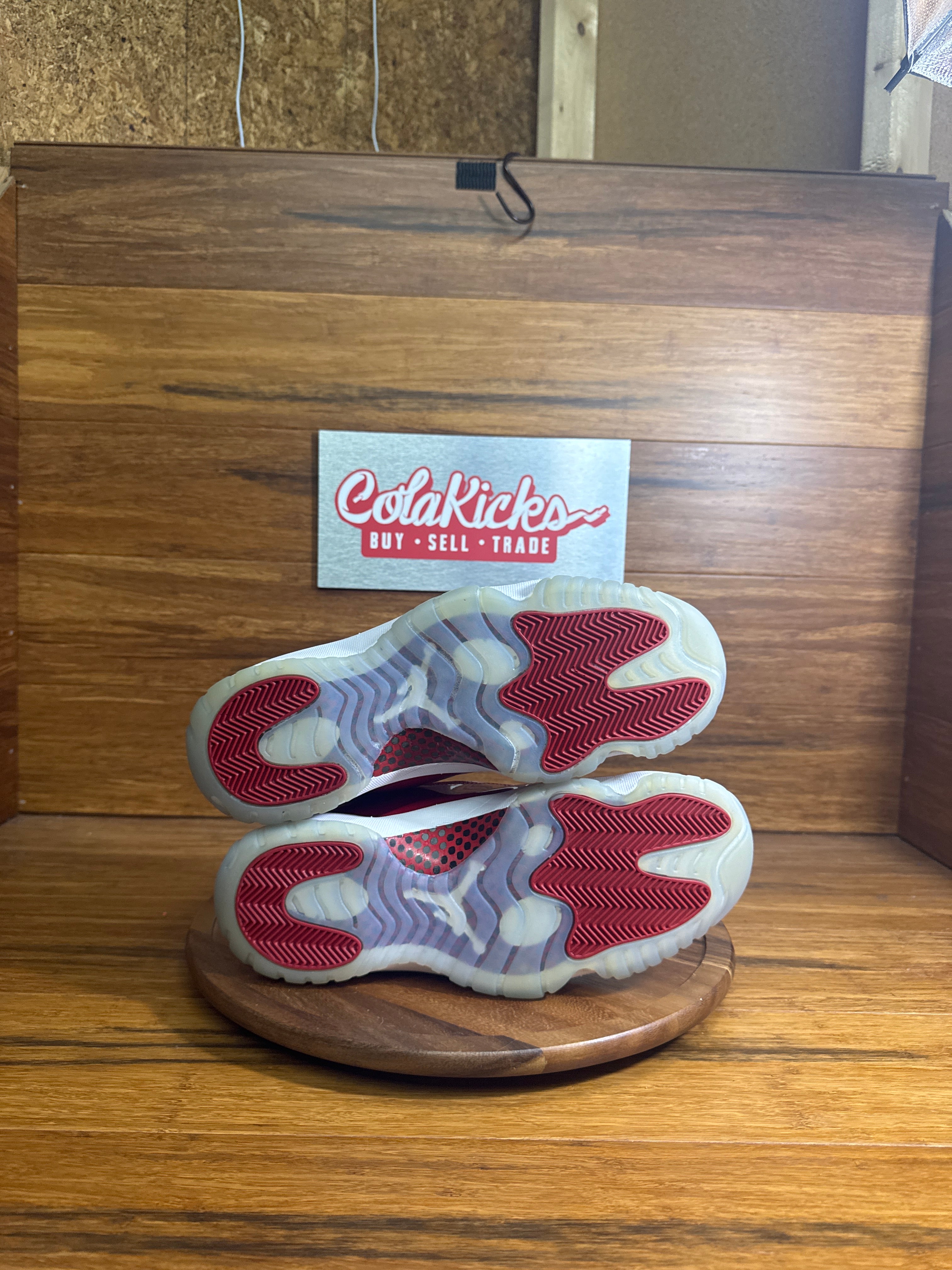 Jordan 11 Retro Cherry (2022)