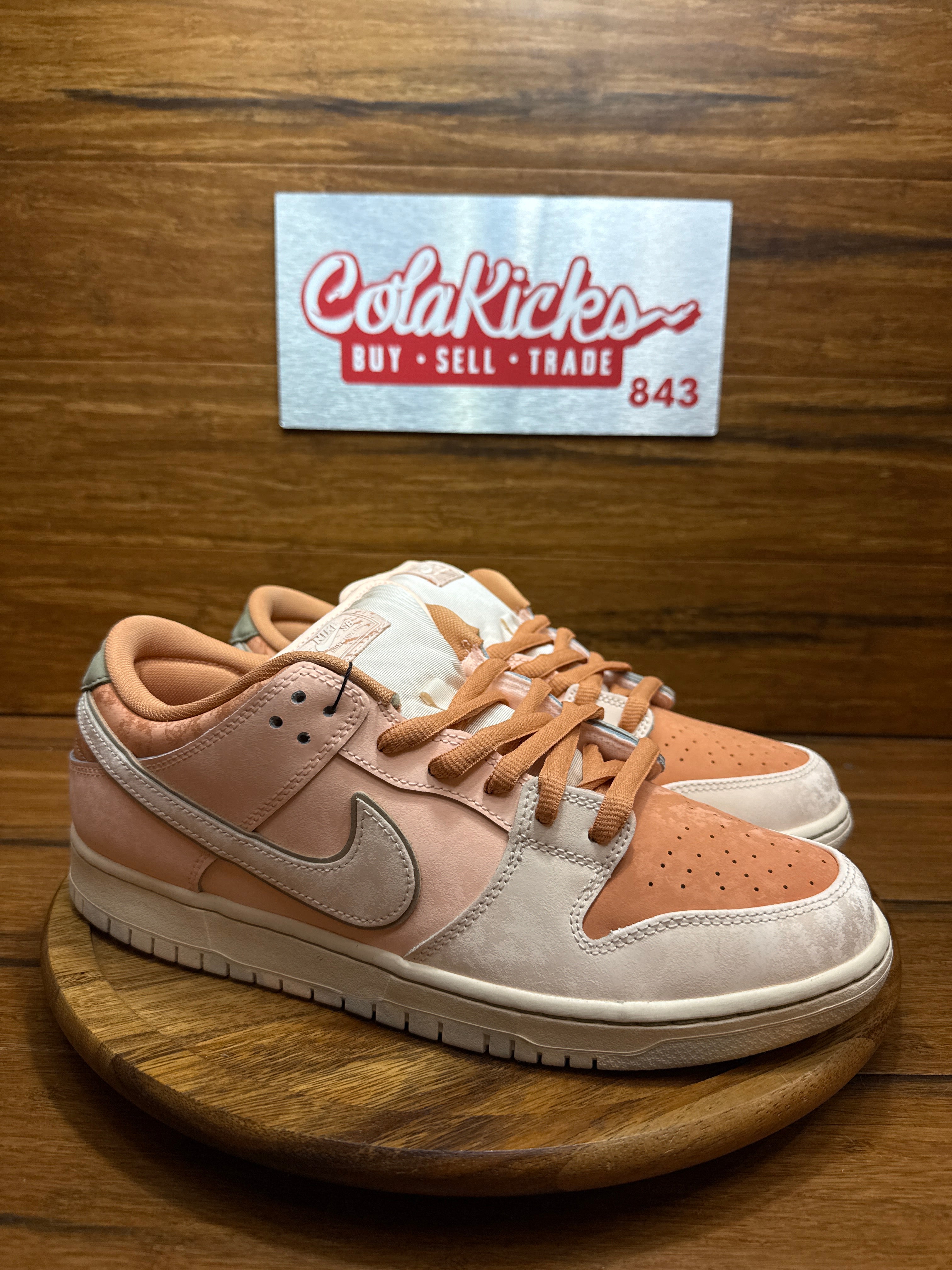 Nike SB Dunk Low Trocadéro Gardens