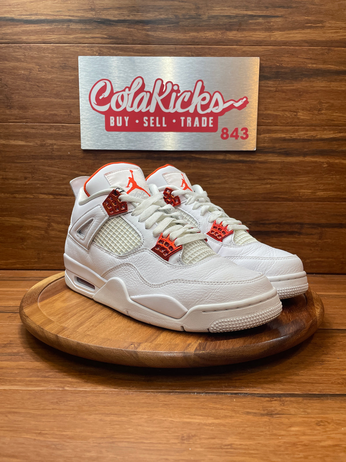 Jordan 4 Retro Metallic Orange