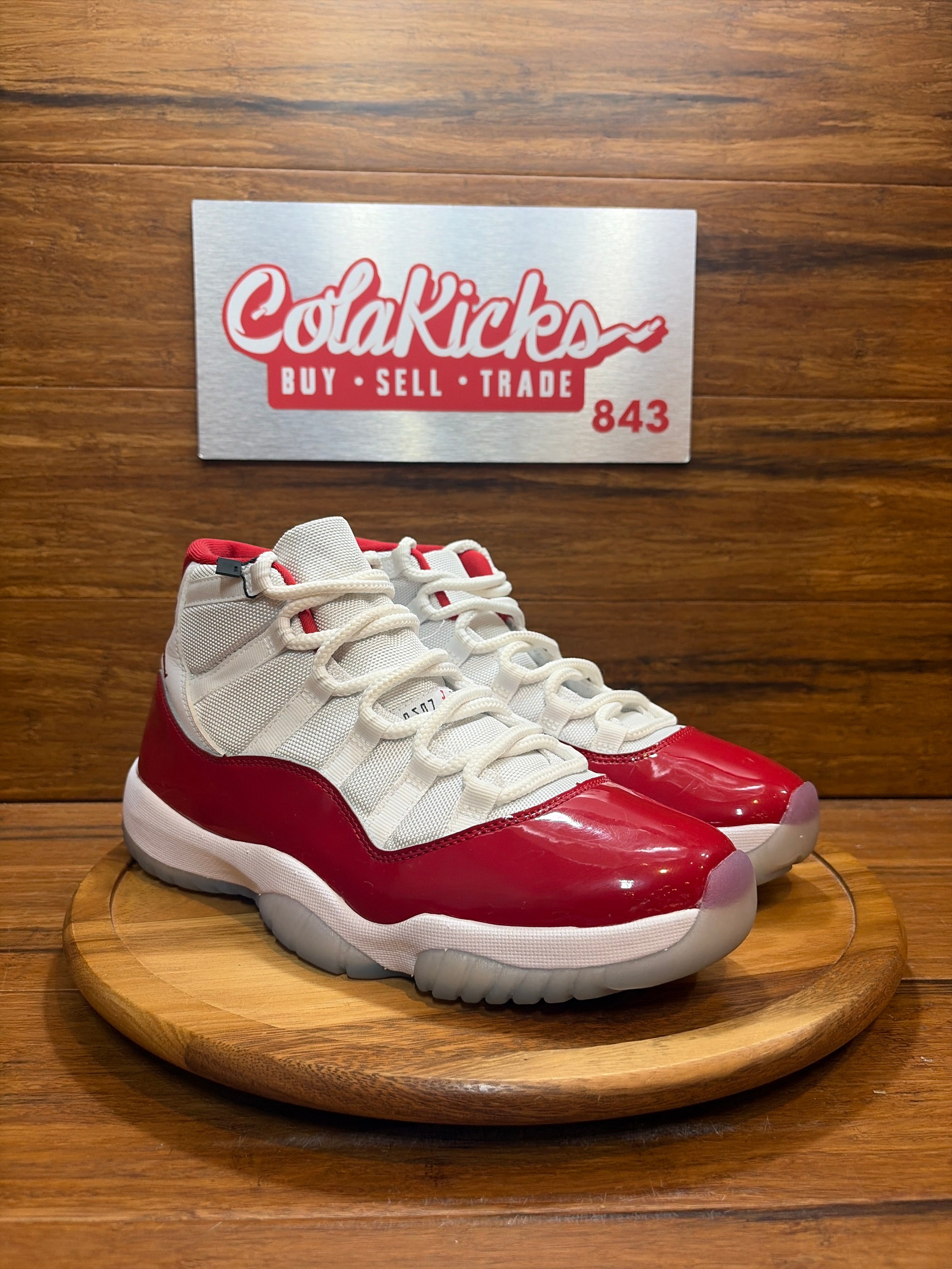 Jordan 11 Retro Cherry (2022)