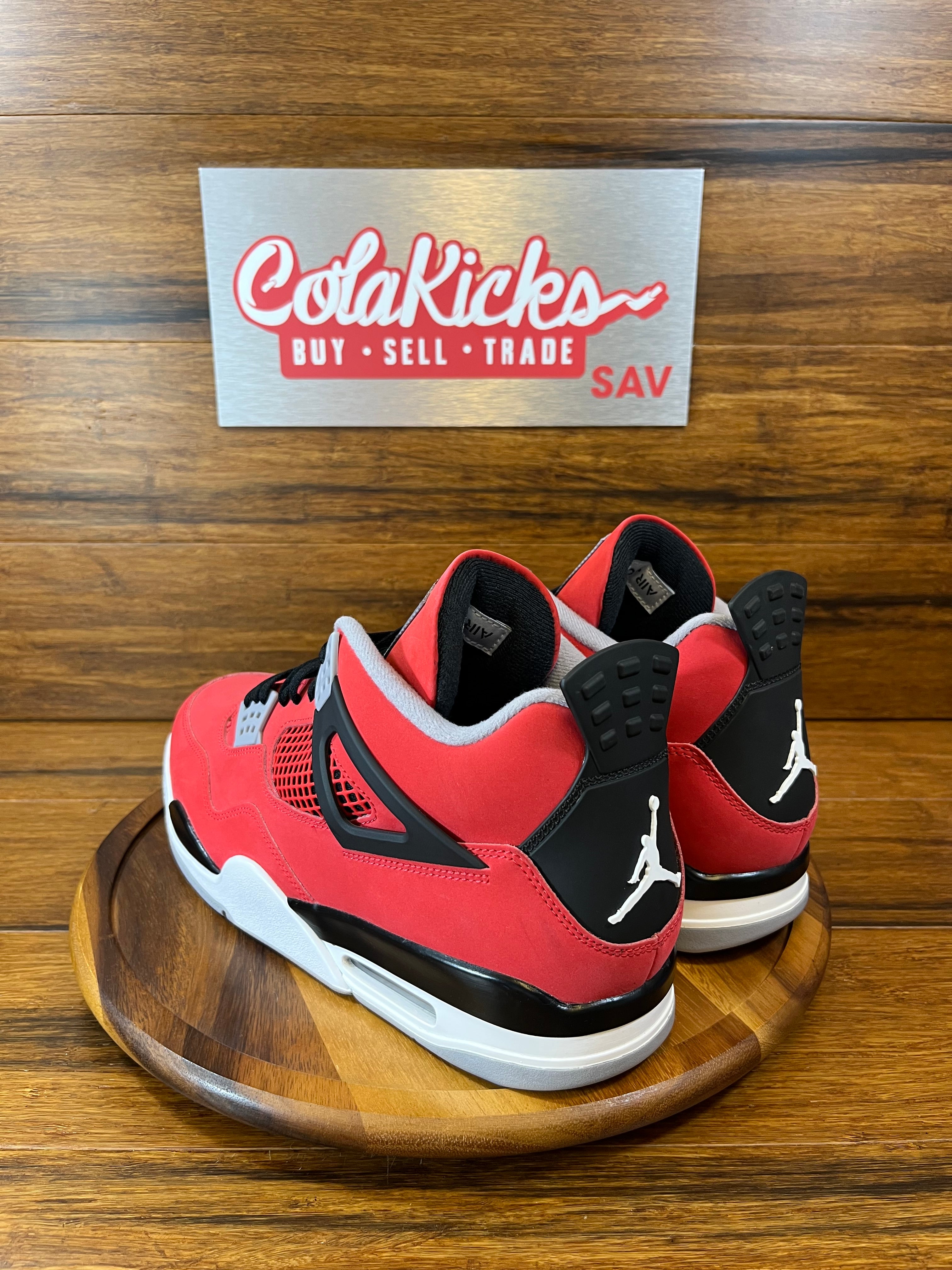 Jordan 4 Retro Toro Bravo (2026)