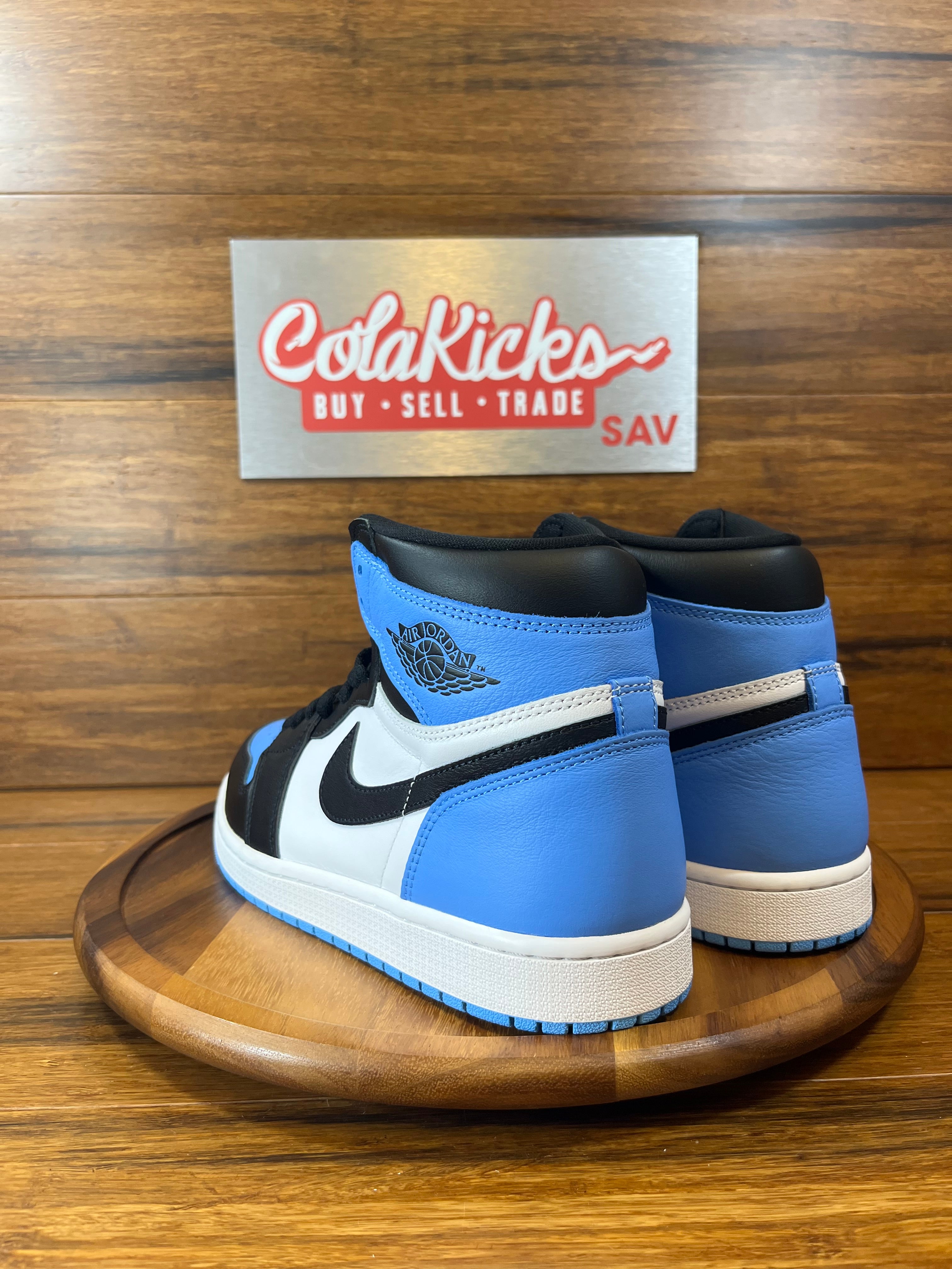 Jordan 1 Retro High OG UNC Toe