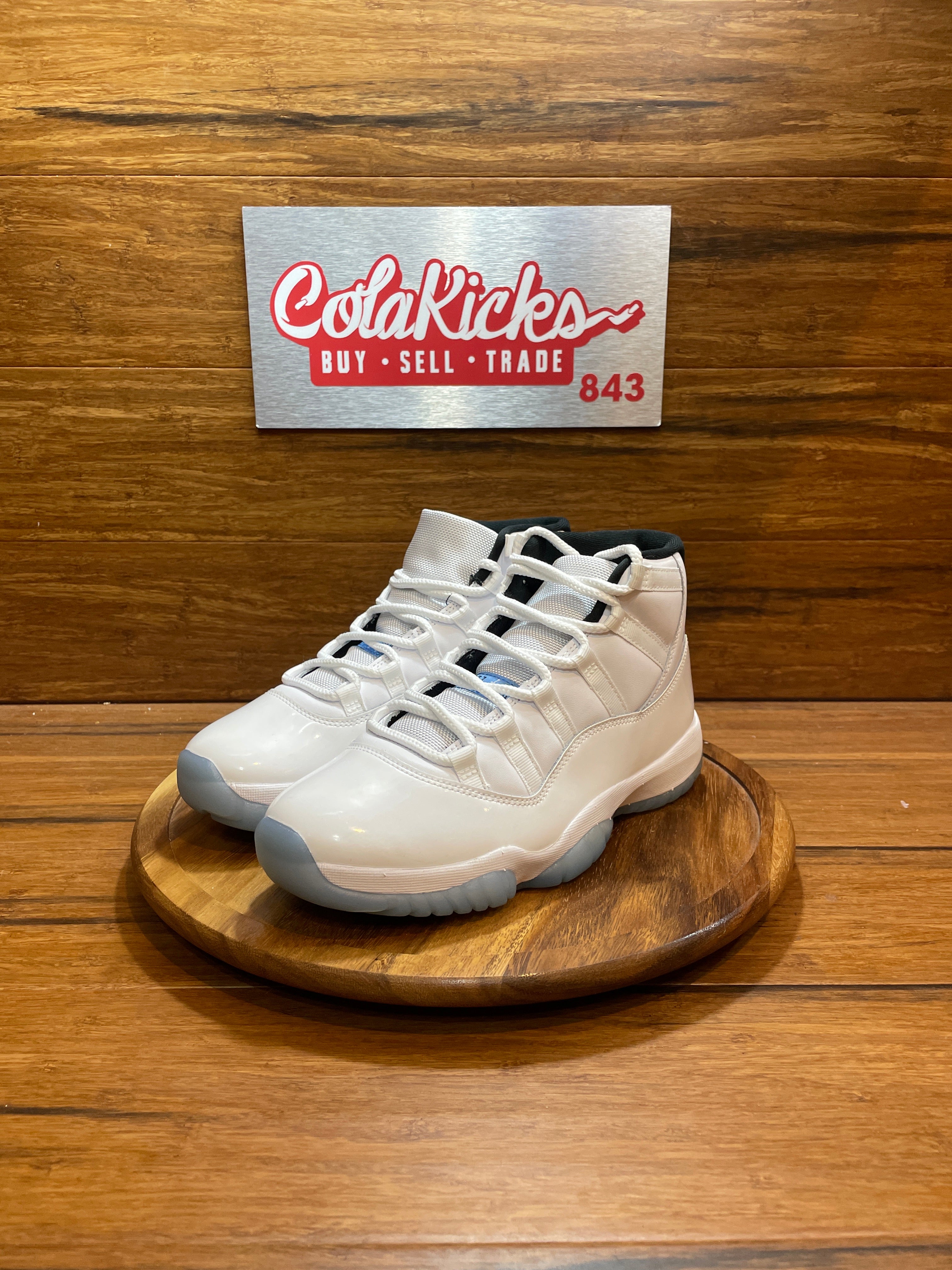 Jordan 11 Retro Legend Blue (2024)