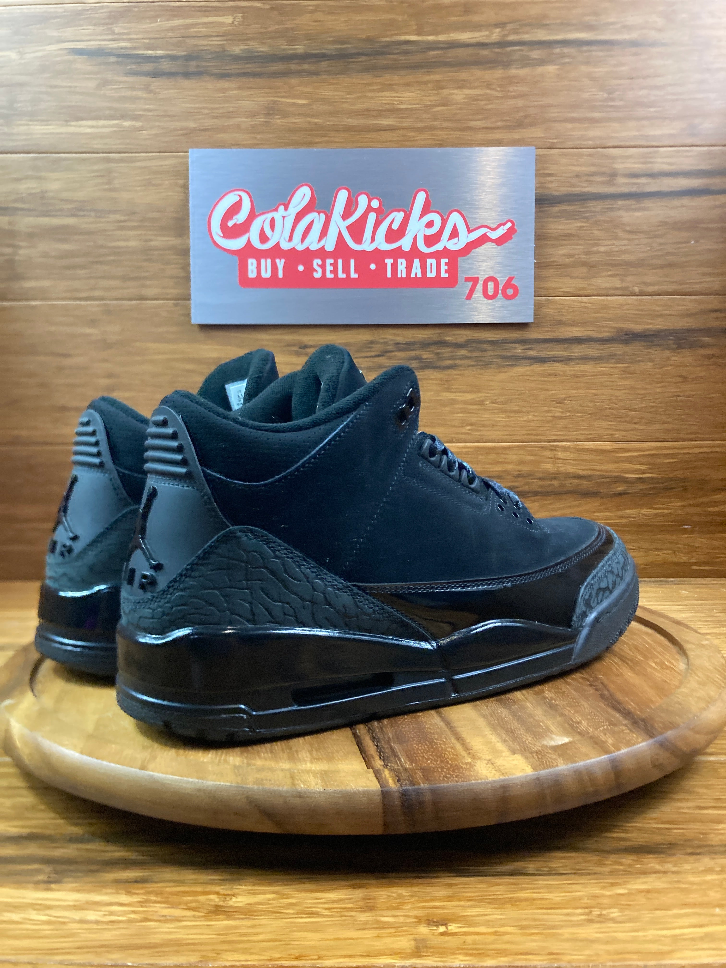 Jordan 3 Retro Black Cat (2025)