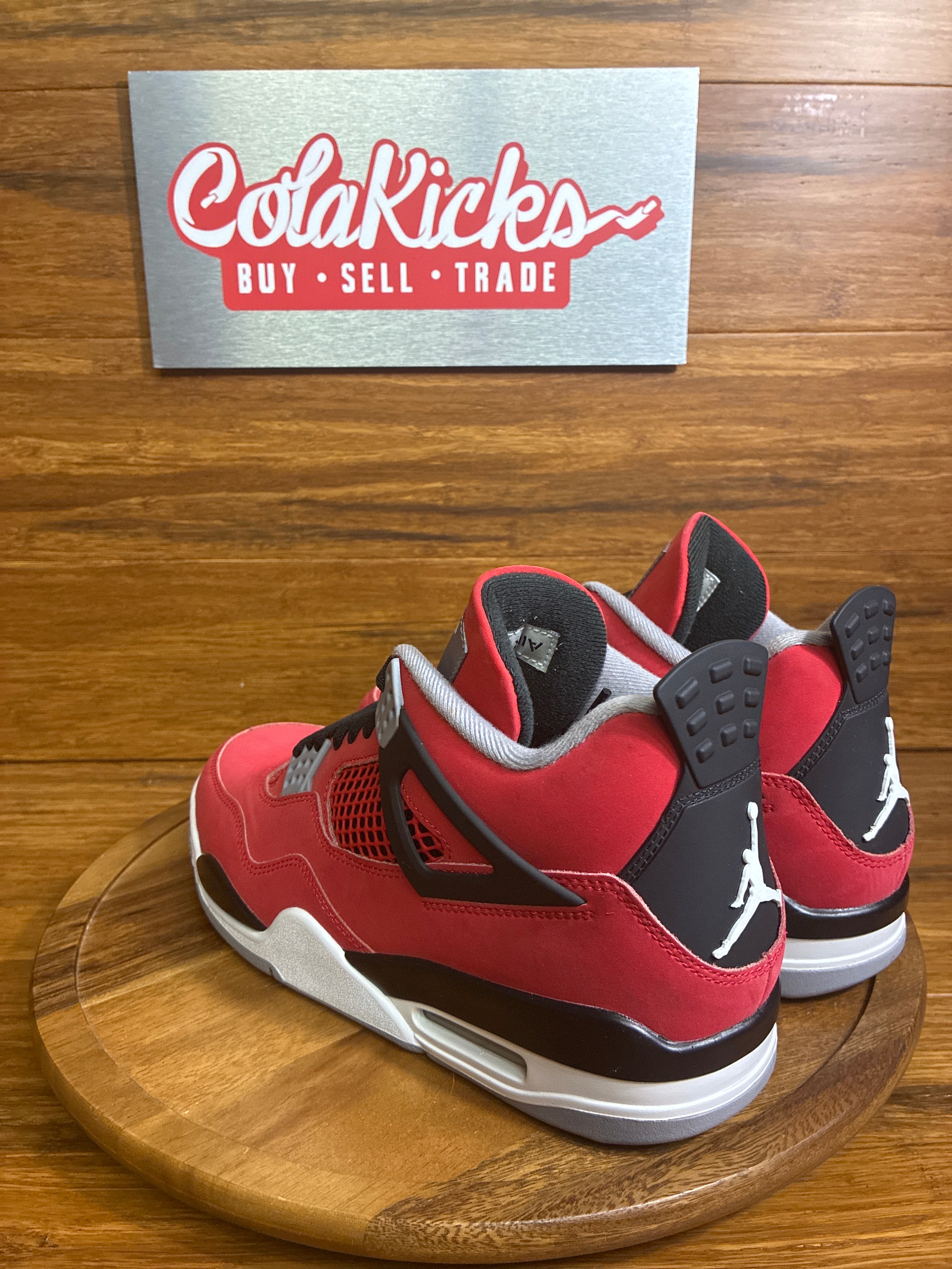 Jordan 4 Retro Toro Bravo (2026)