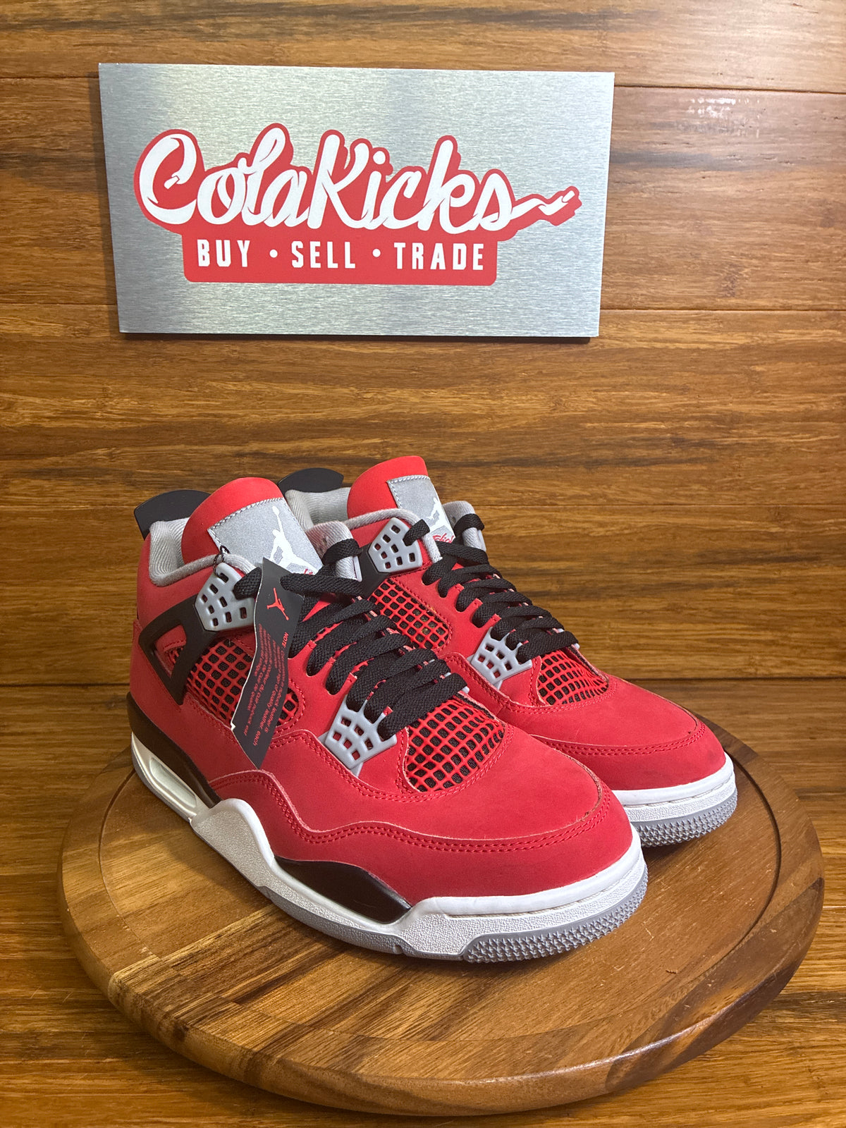 Jordan 4 Retro Toro Bravo (2026)