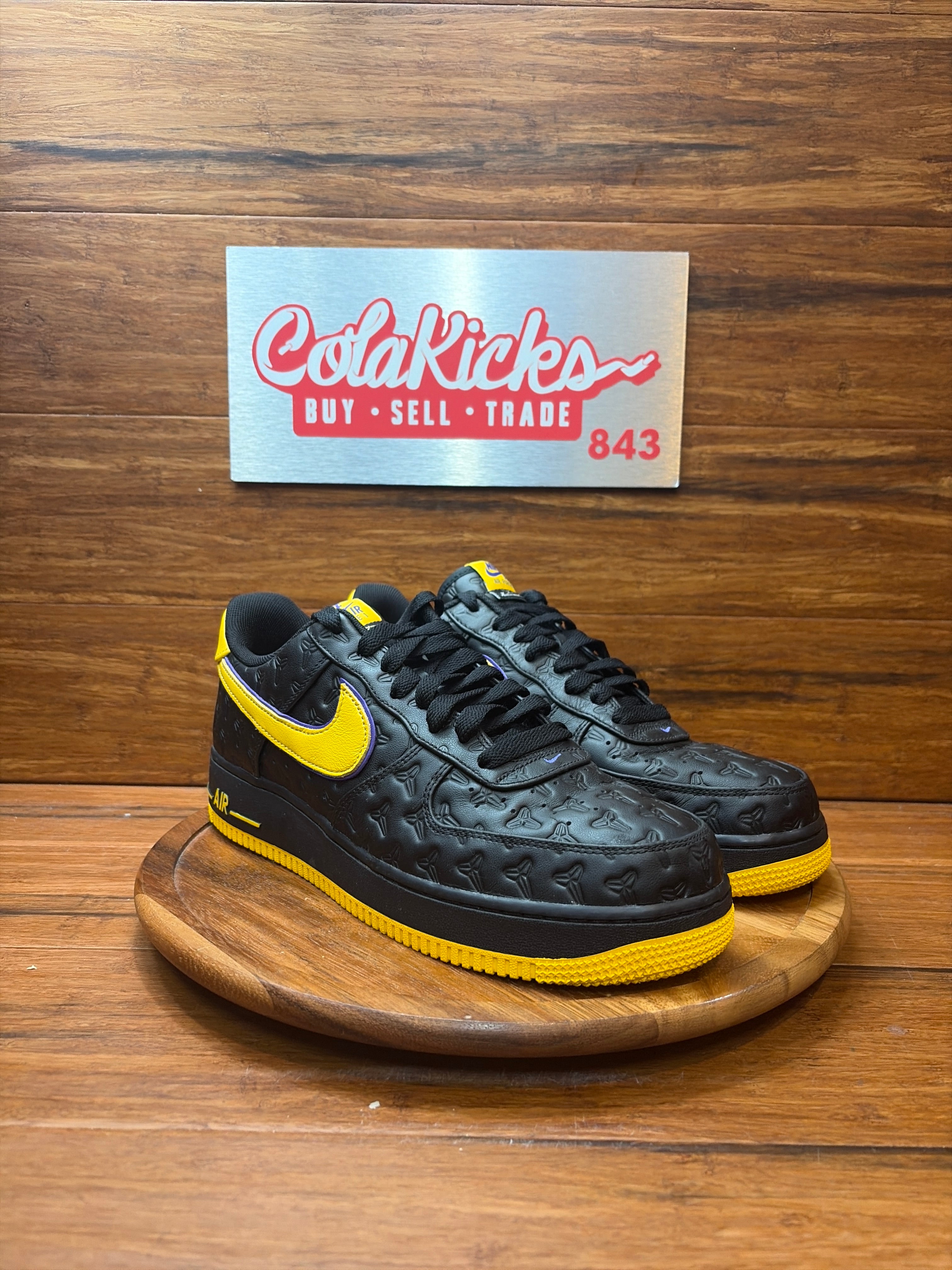 Nike Air Force 1 Low Kobe Bryant Lakers Away (Numbered Edition of 8000)