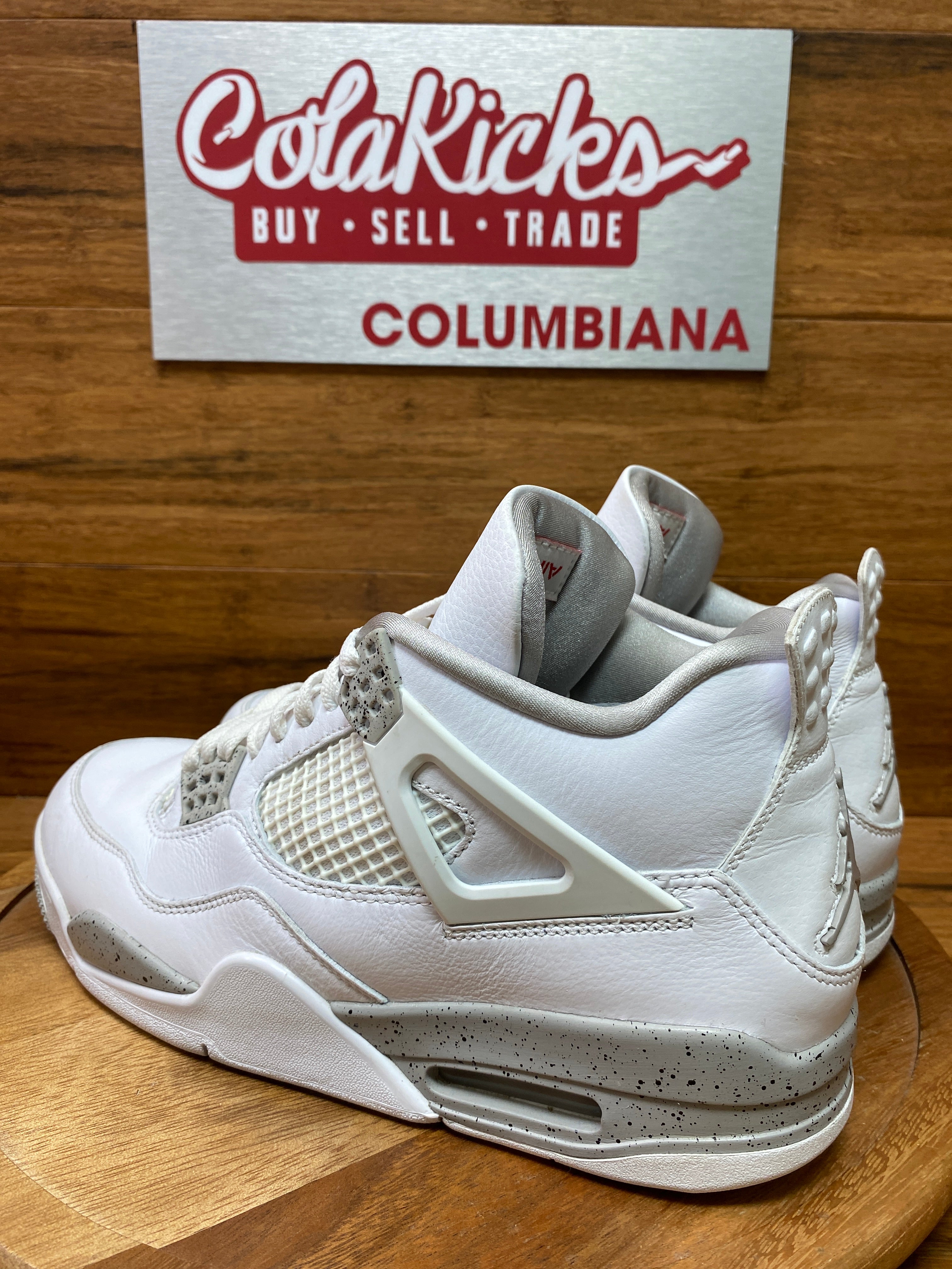 Jordan 4 Retro White Oreo (2021)