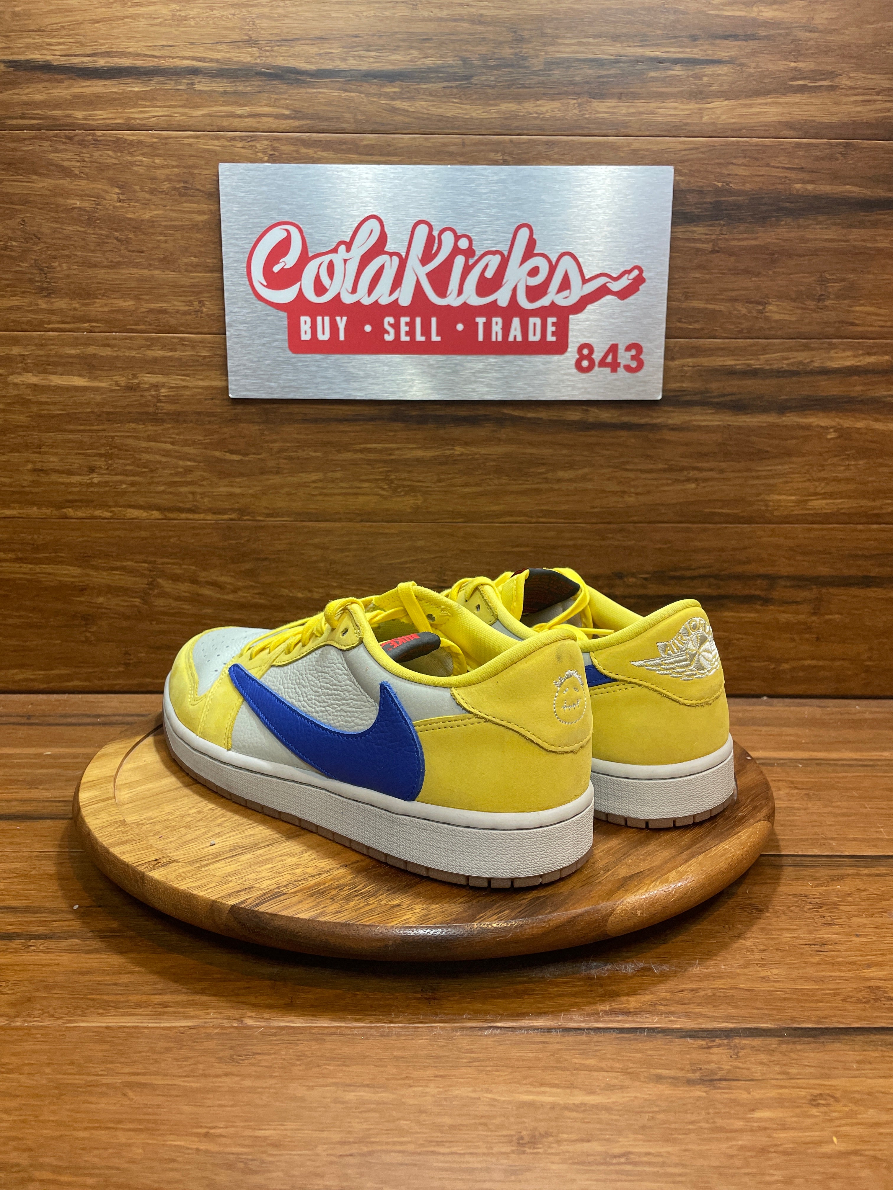 Jordan 1 Retro Low OG SP Travis Scott Canary (Women's)