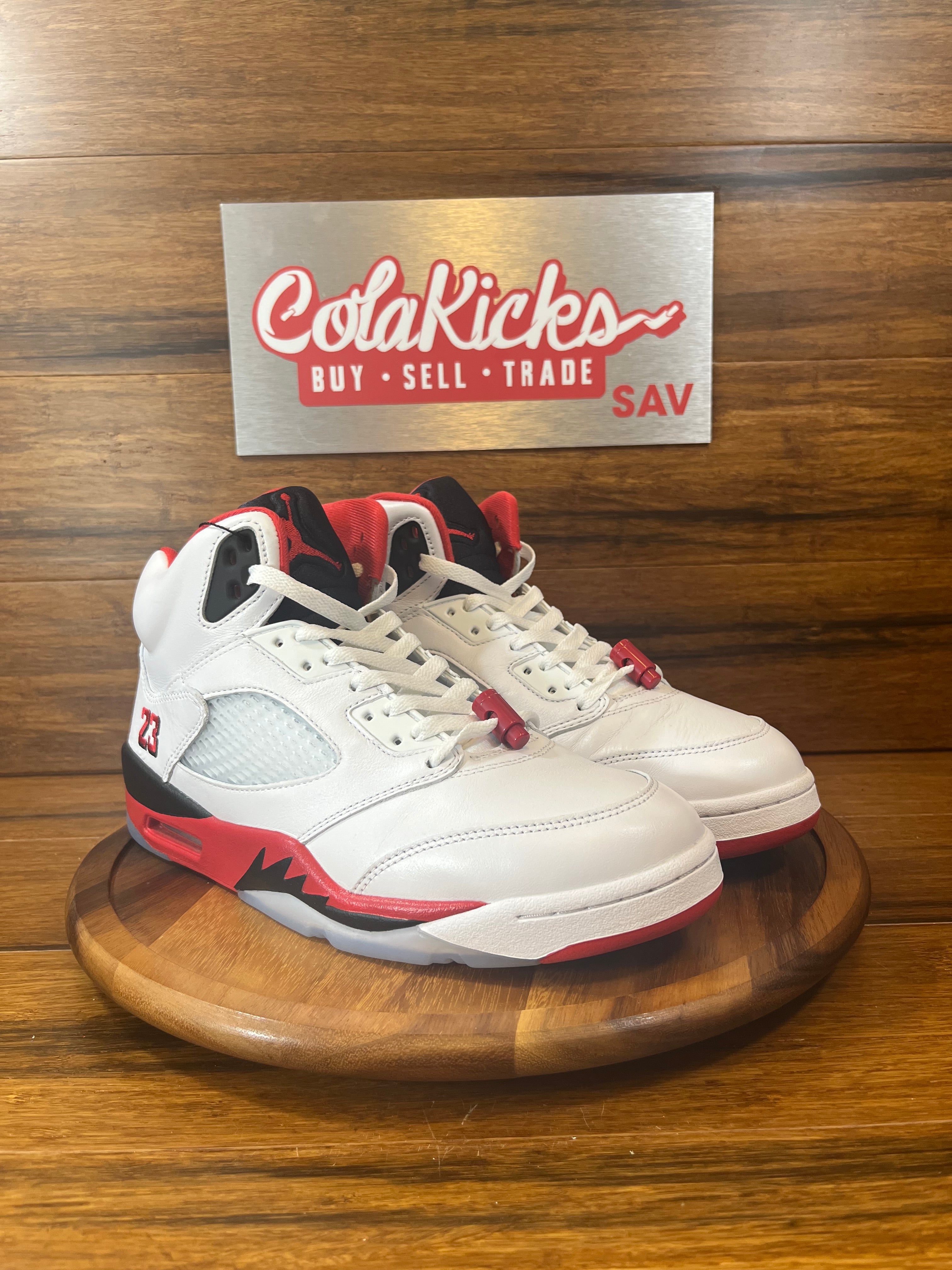 Jordan 5 Retro Fire Red Black Tongue (2025)