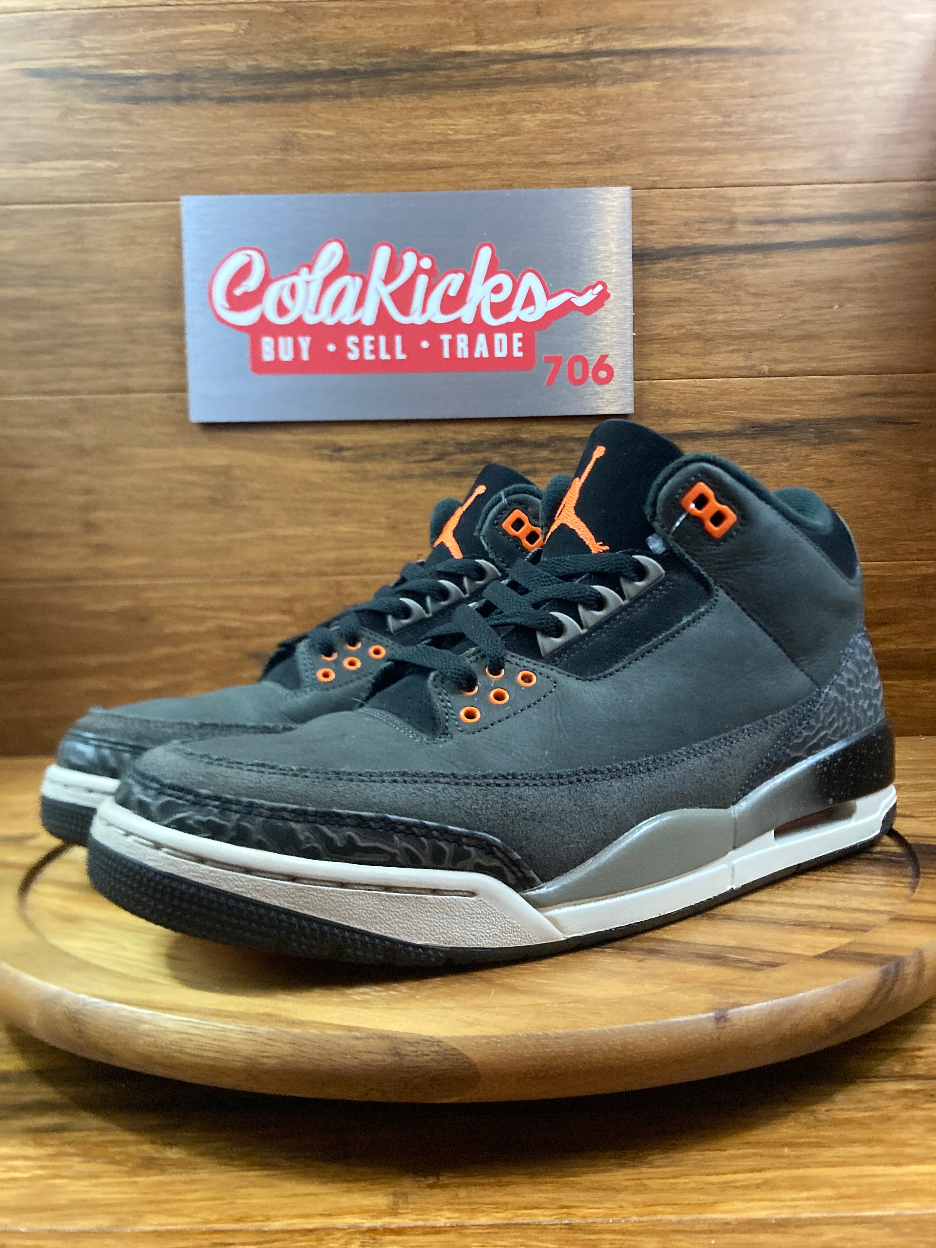 Jordan 3 Retro Fear Pack (2023)