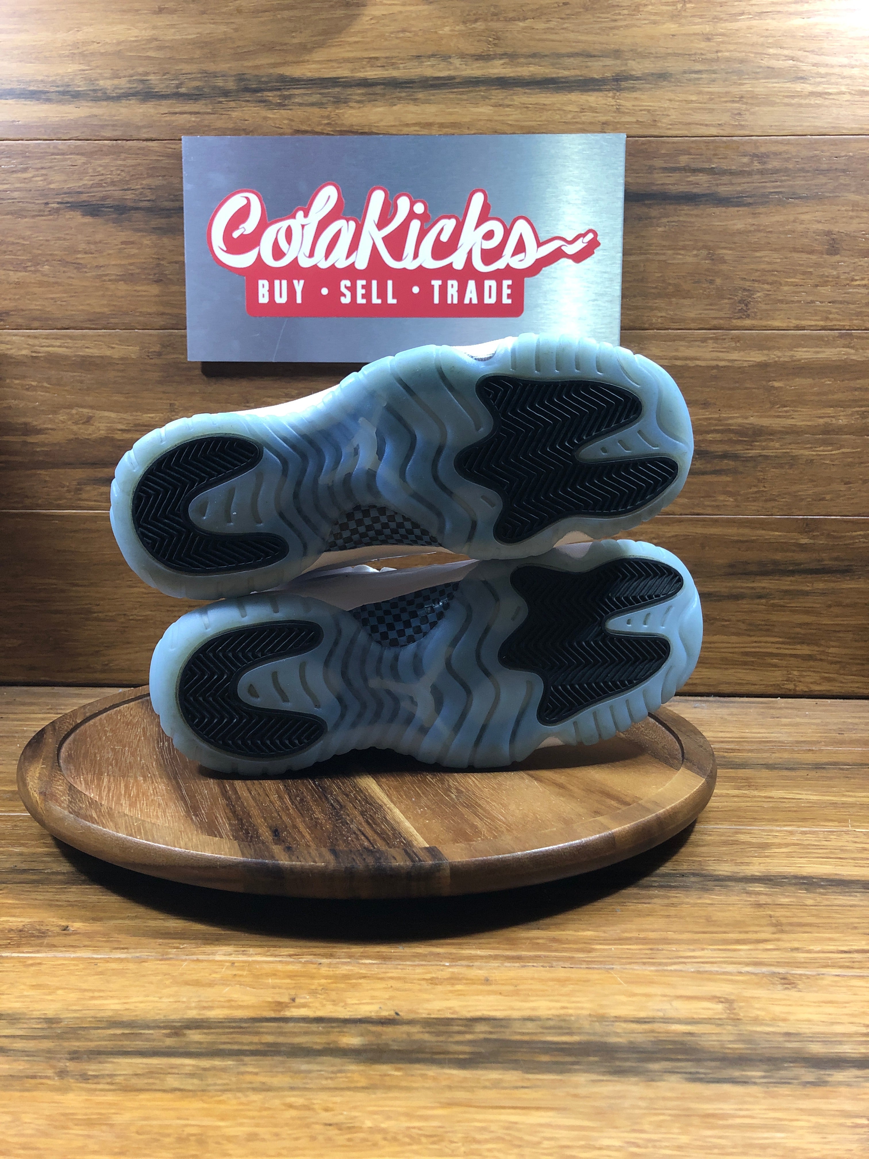 Jordan 11 Retro Legend Blue (2024) (GS)