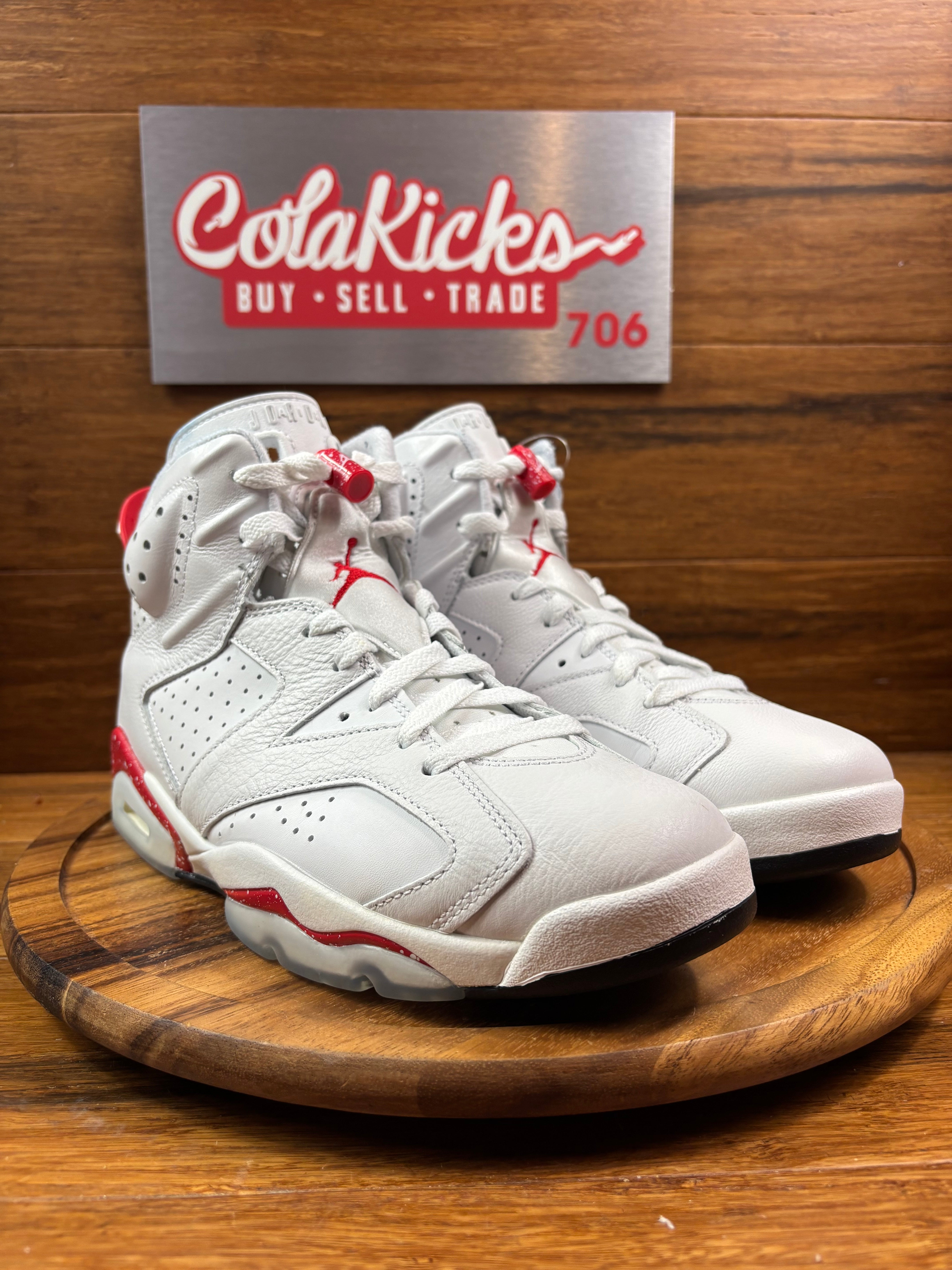 Jordan 6 Retro Red Oreo