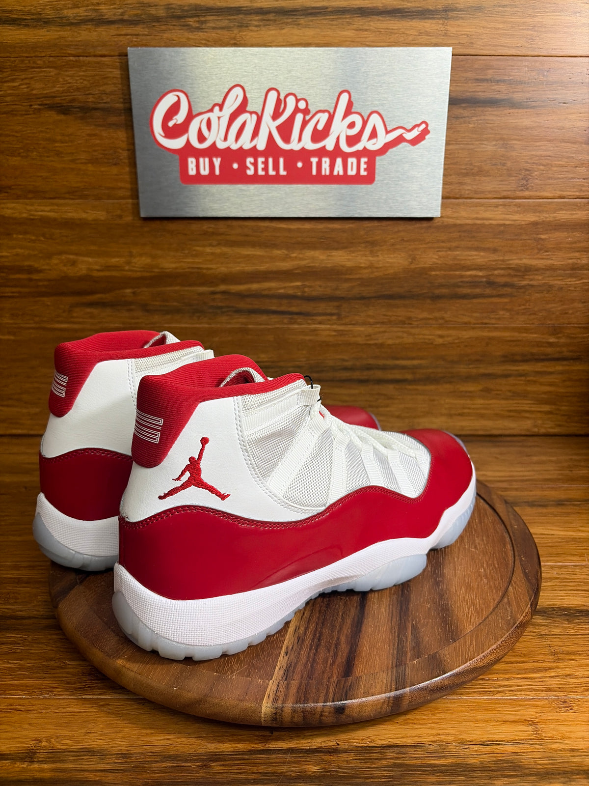 Jordan 11 Retro Cherry (2022)