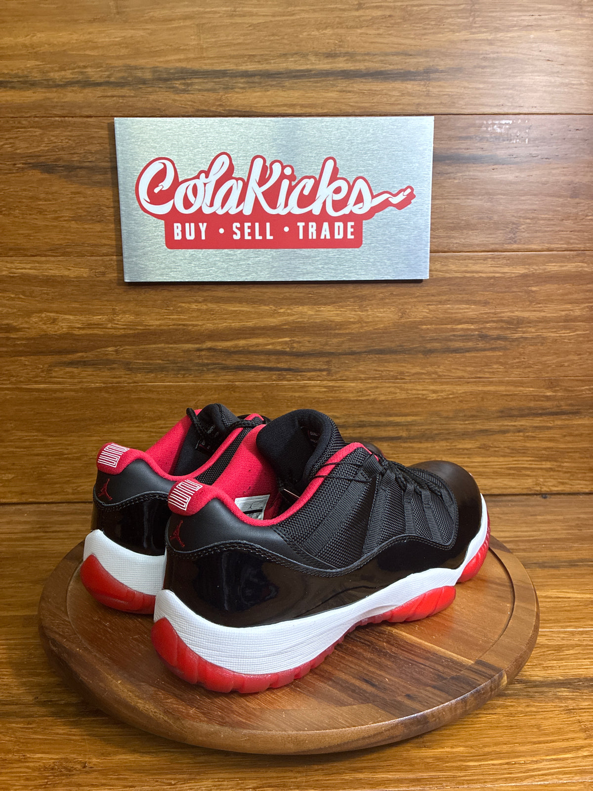 Jordan 11 Retro Low Bred (2015)