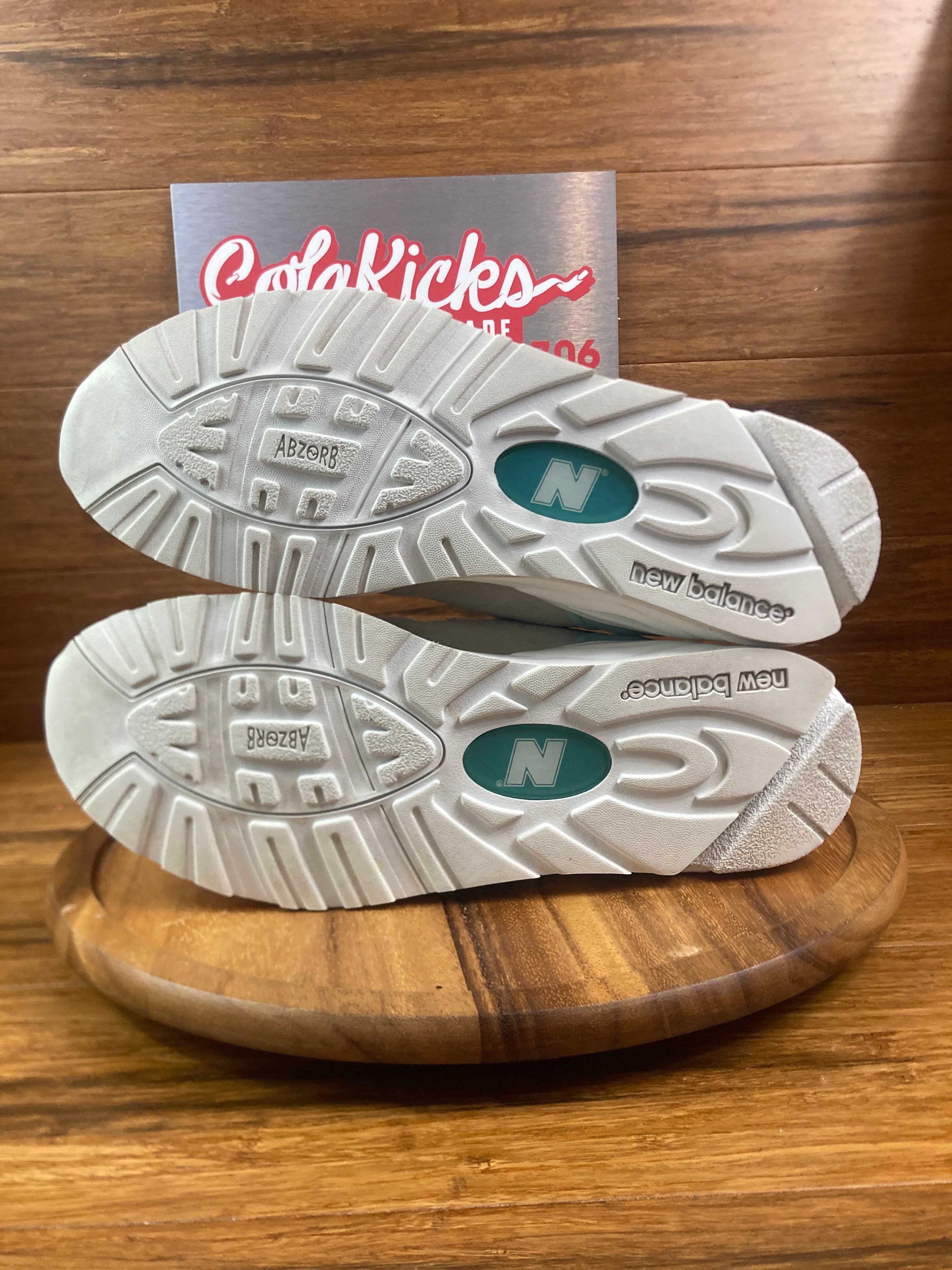 New Balance 990v2 Kith Cyclades (without Socks)