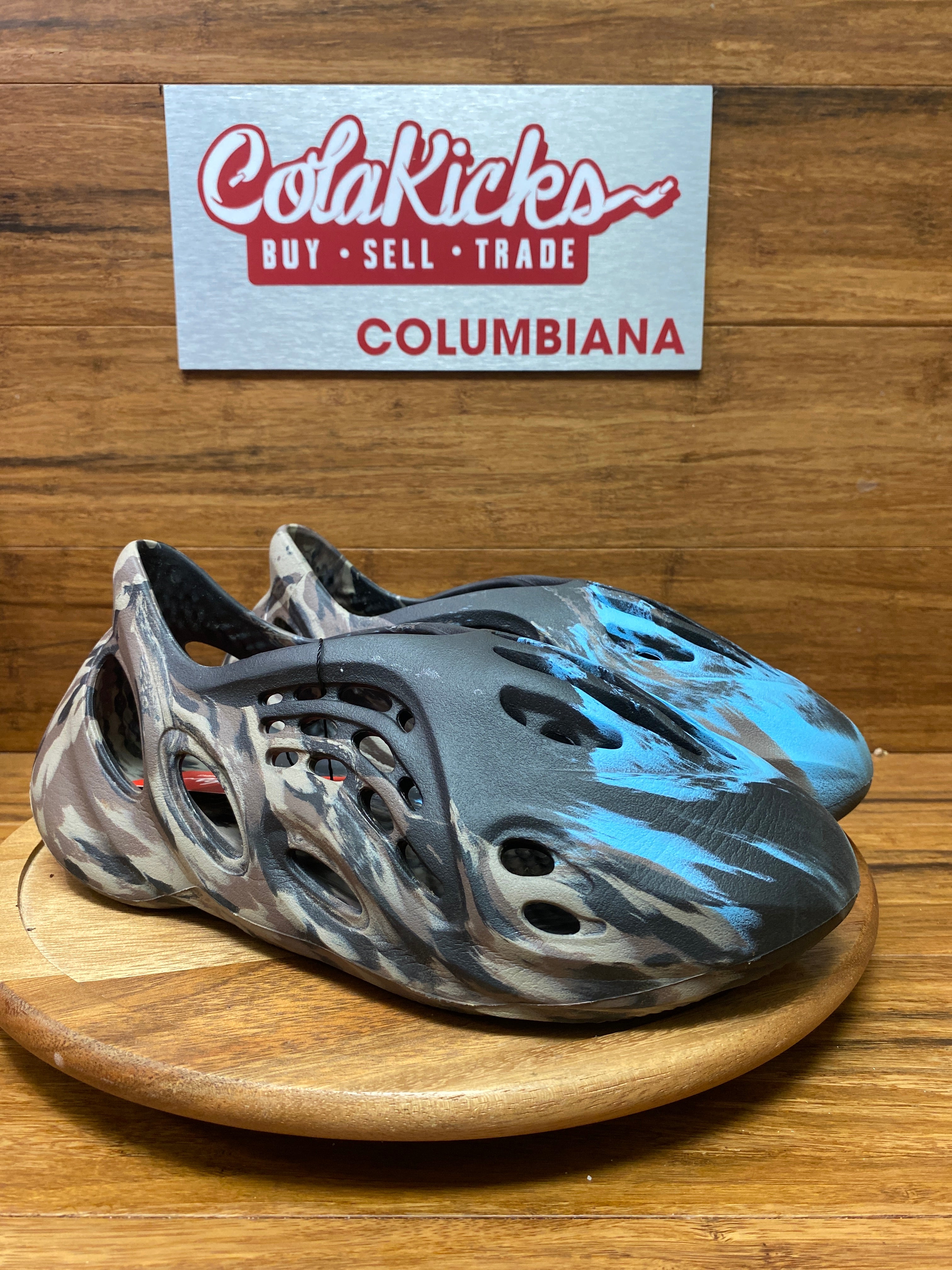 adidas Yeezy Foam RNR MX Cinder