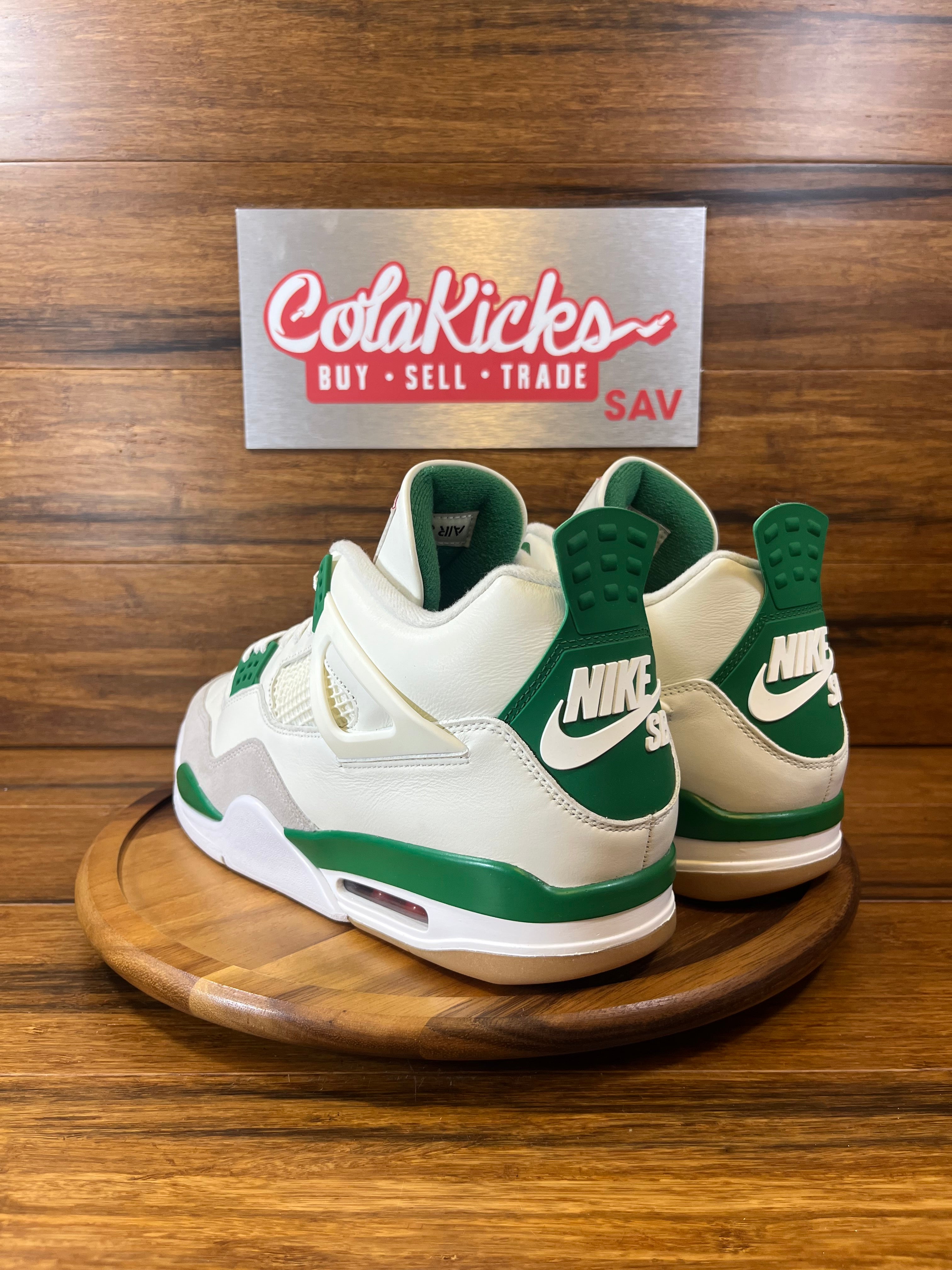 Jordan 4 Retro SB Pine Green