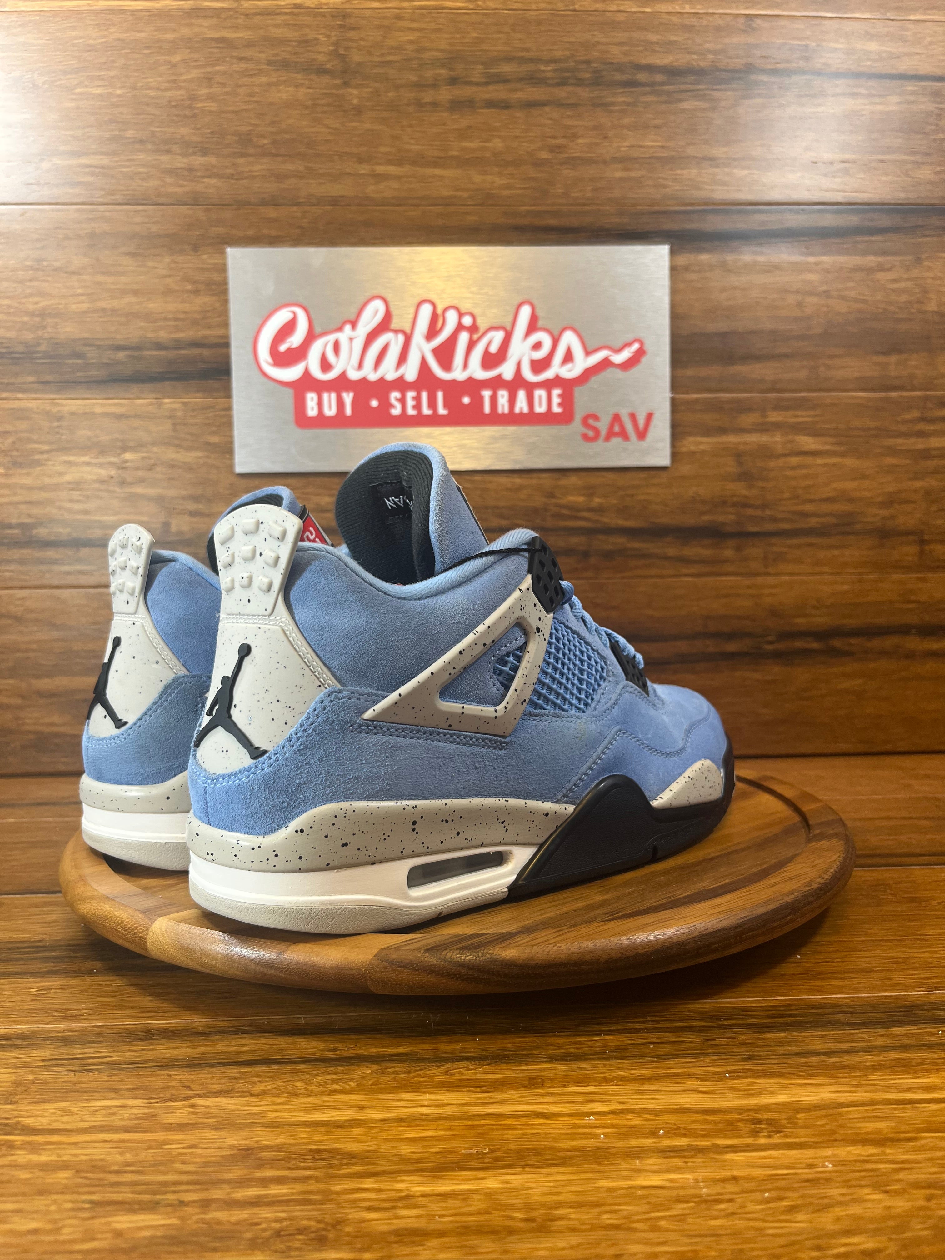 Jordan 4 Retro University Blue