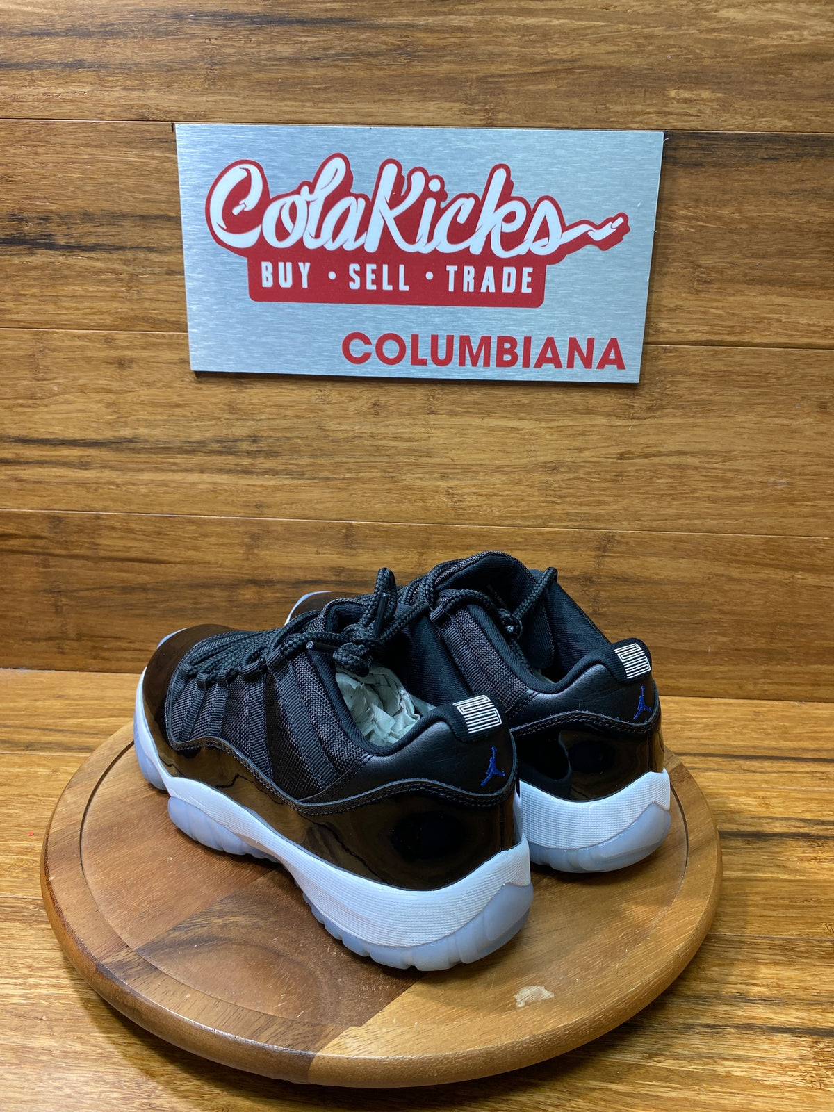 Jordan 11 Retro Low Space Jam