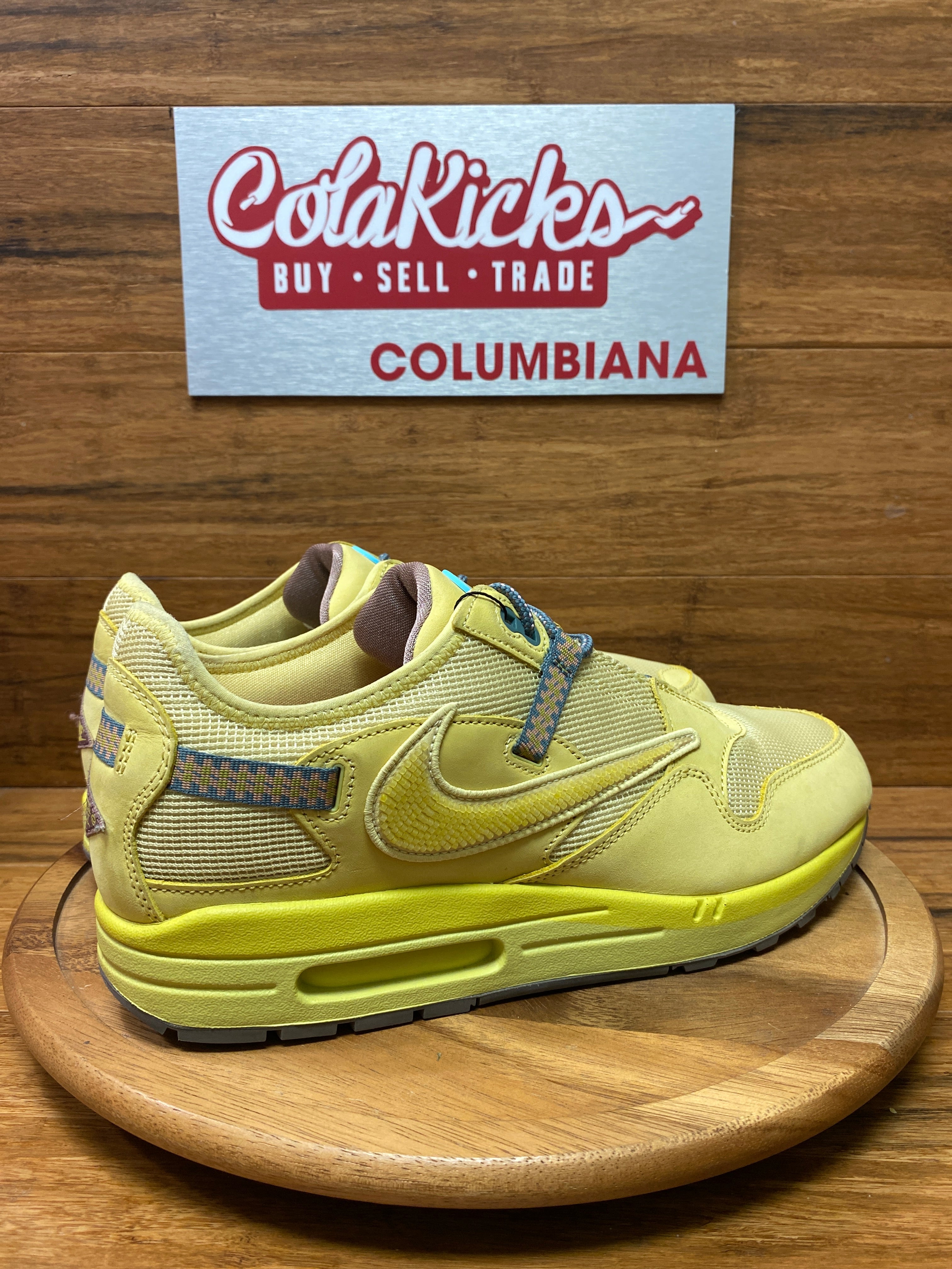 Nike Air Max 1 Travis Scott Cactus Jack Saturn Gold