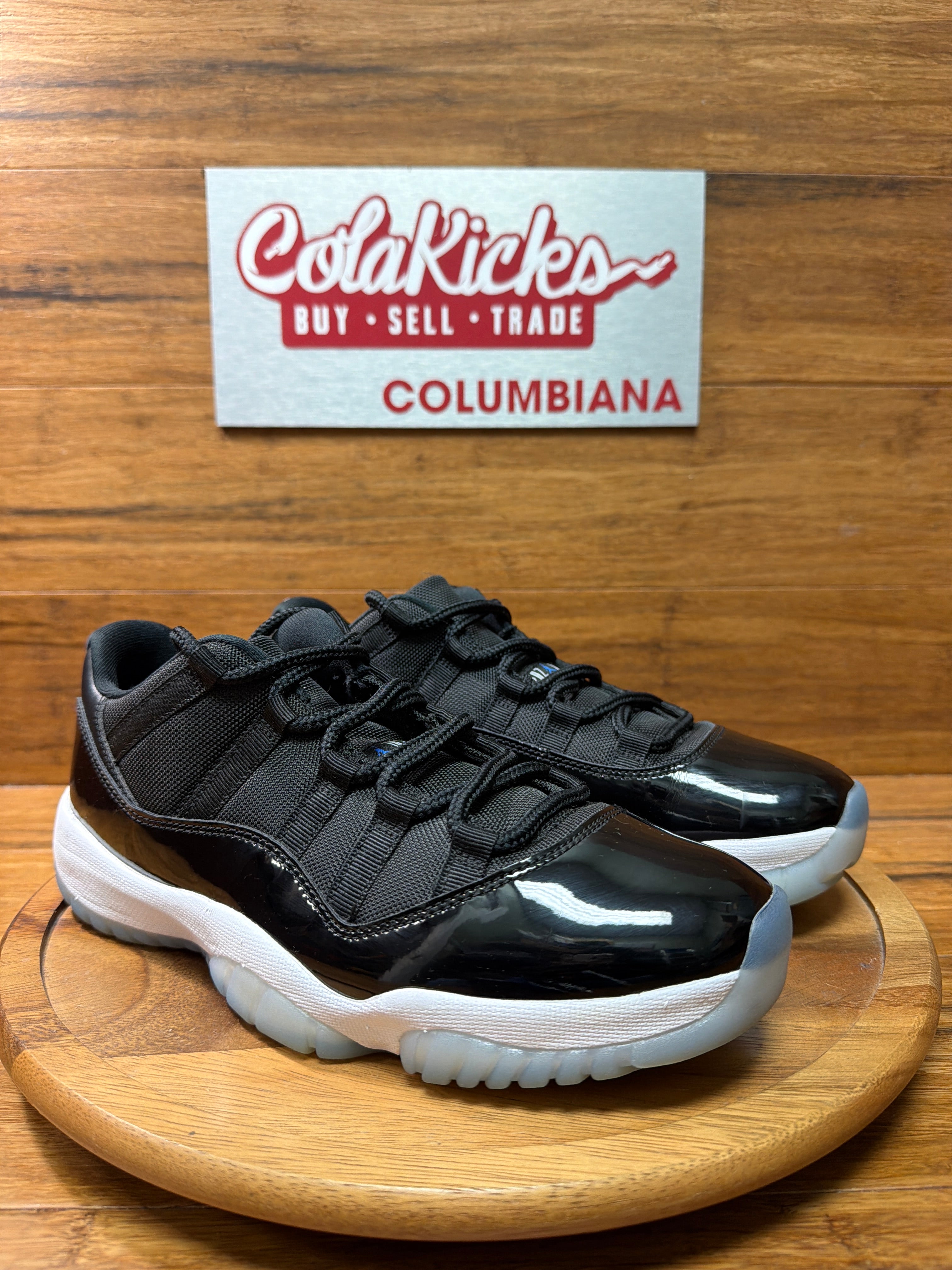 Jordan 11 Retro Low Space Jam