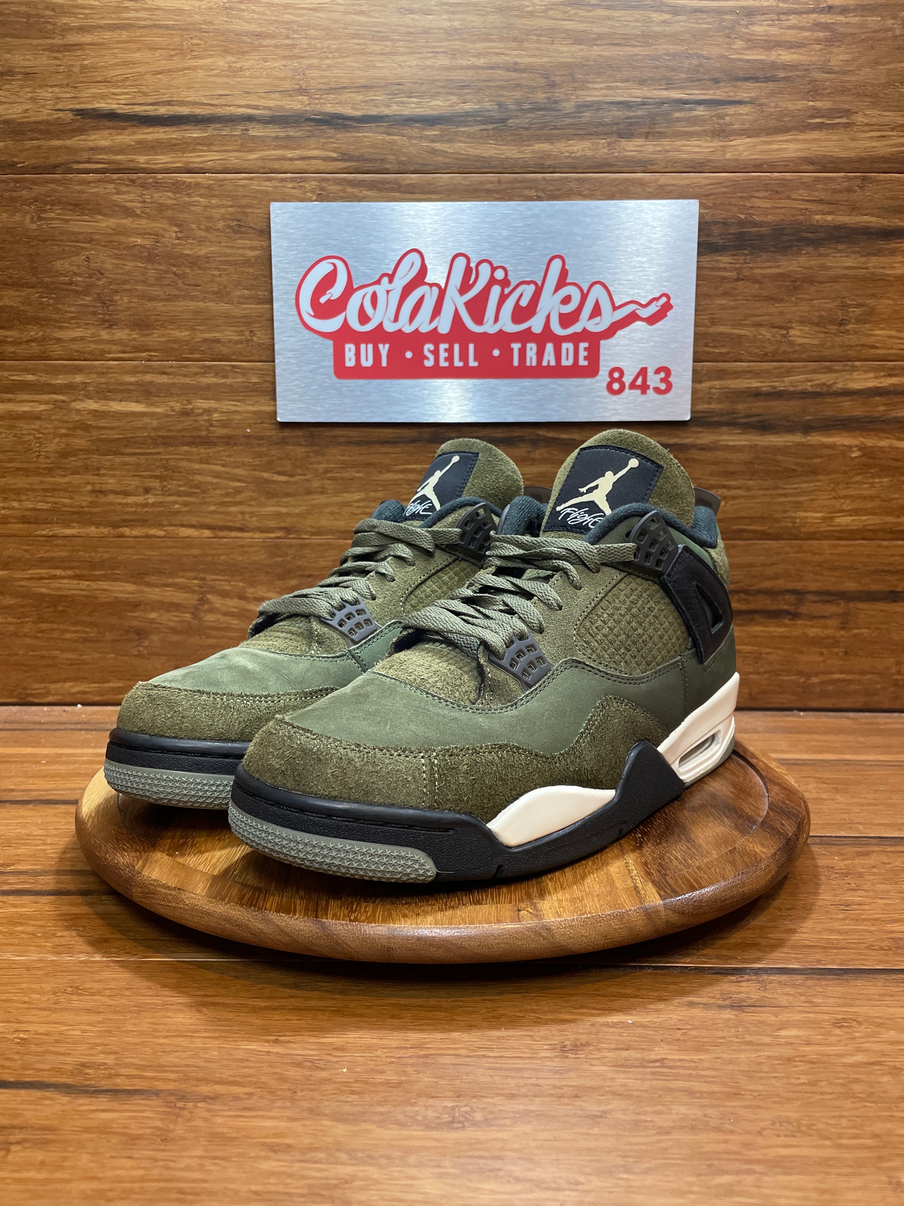 Jordan 4 Retro SE Craft Medium Olive
