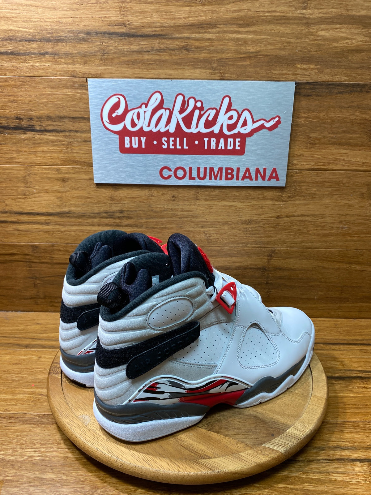 Jordan 8 Retro White True Red (2025)