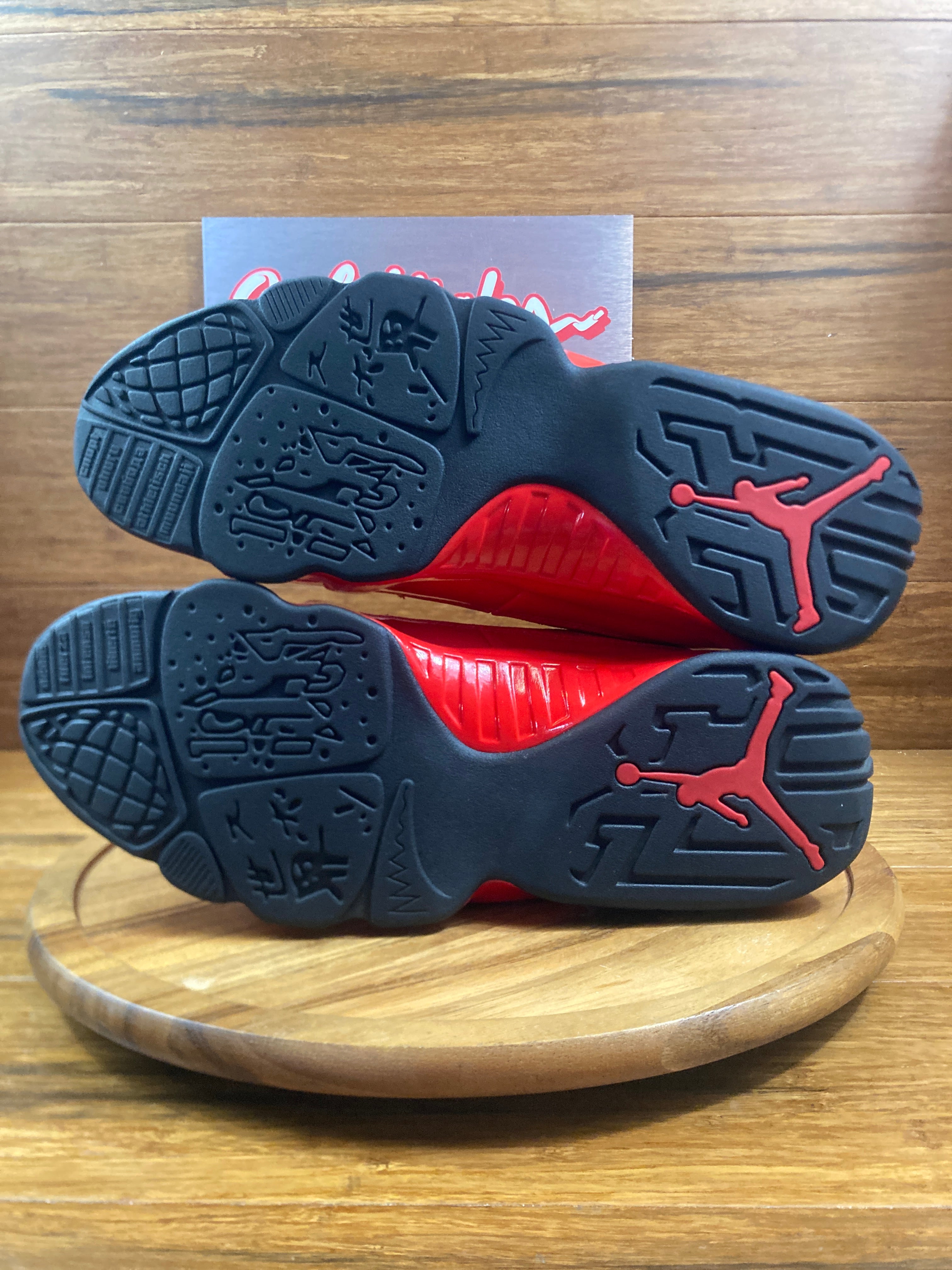 Jordan 9 Retro Chile Red