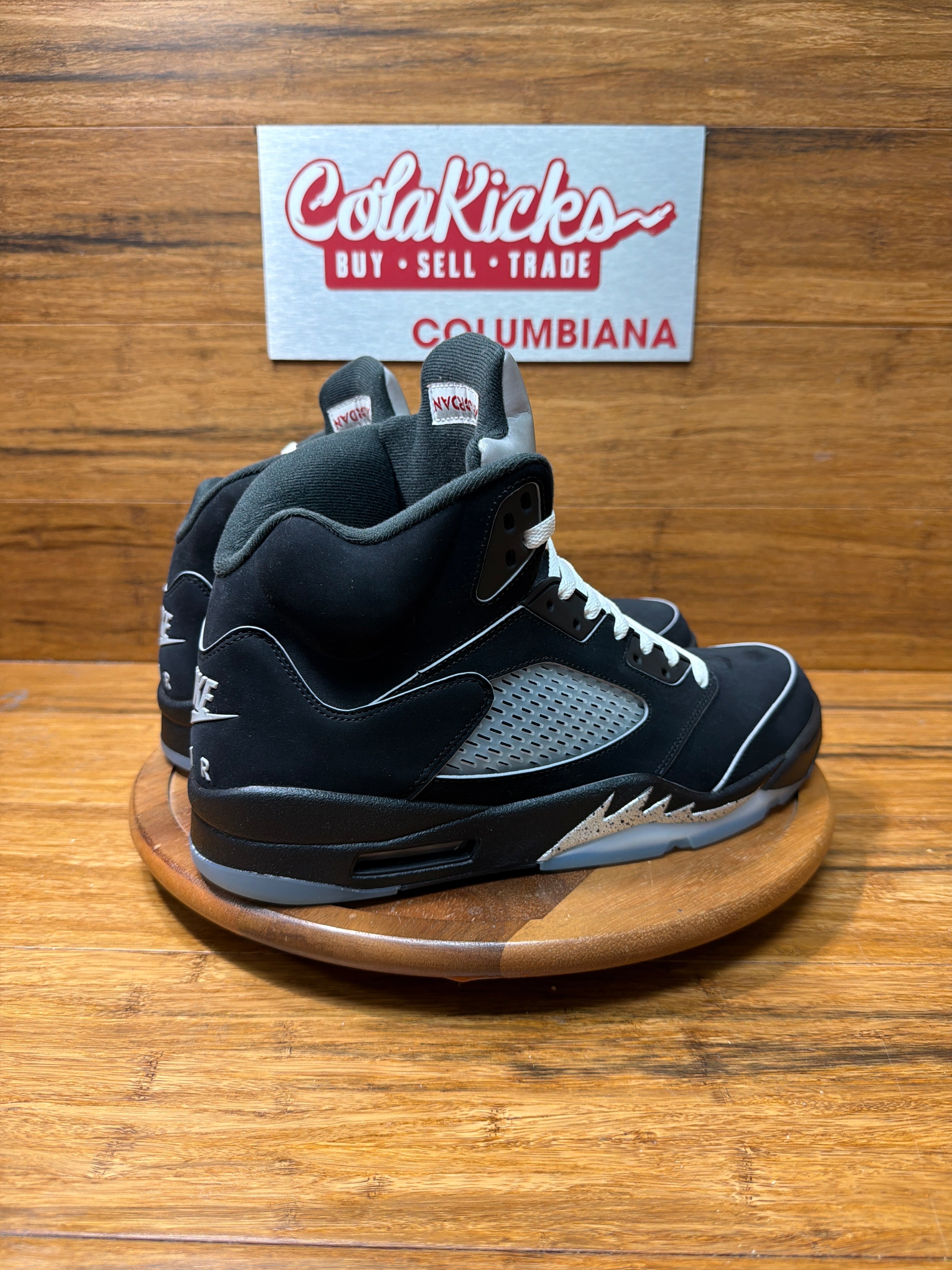 Jordan 5 Retro OG Black Metallic Reimagined (Missing Lace Lock)