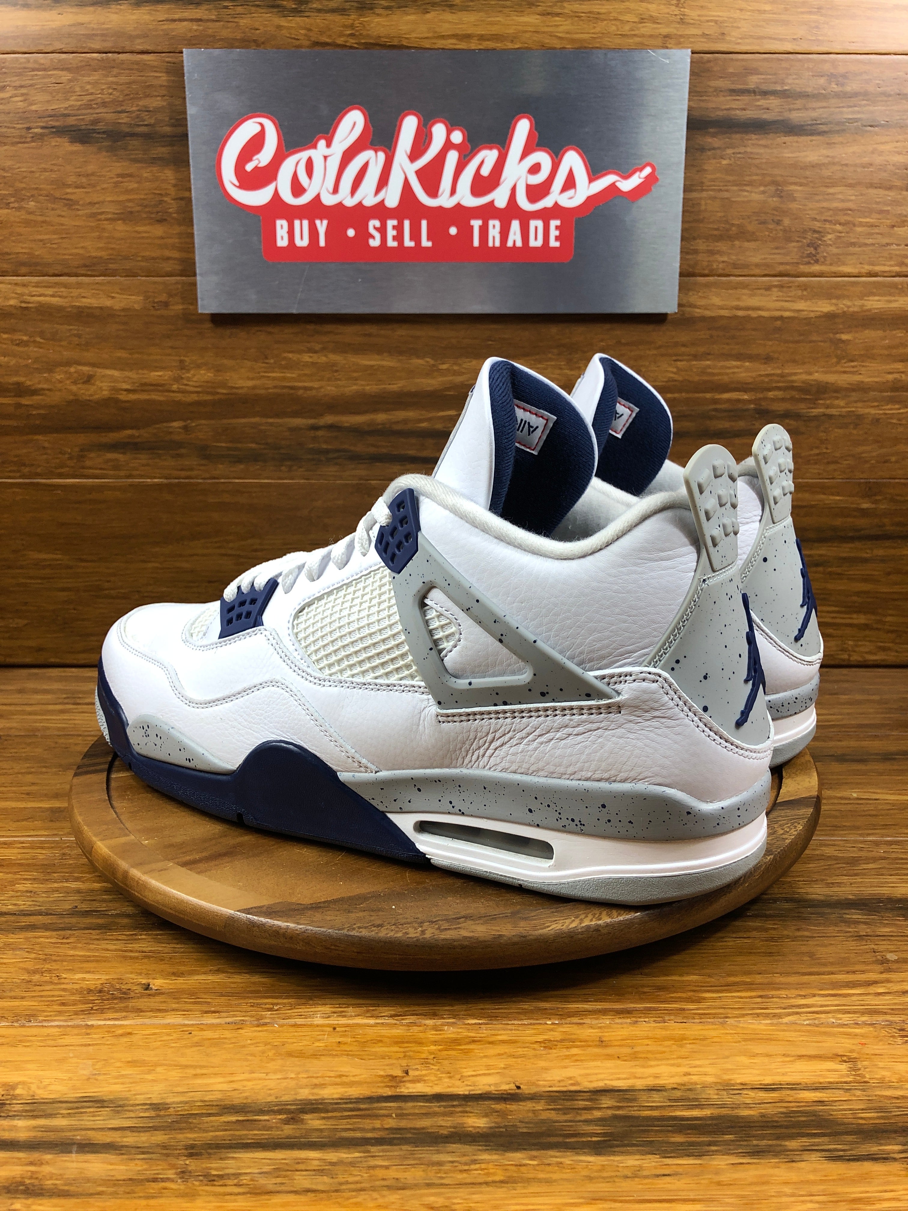 Jordan 4 Retro Midnight Navy