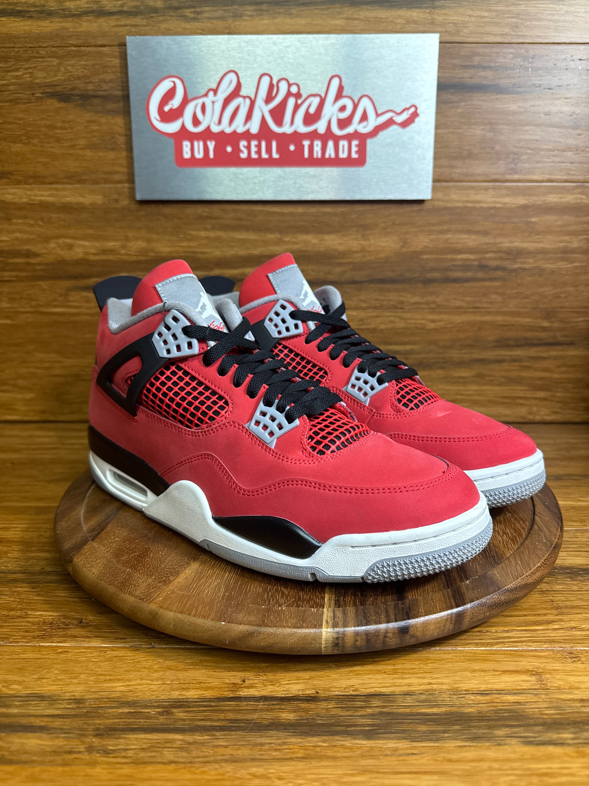 Jordan 4 Retro Toro Bravo (2026)