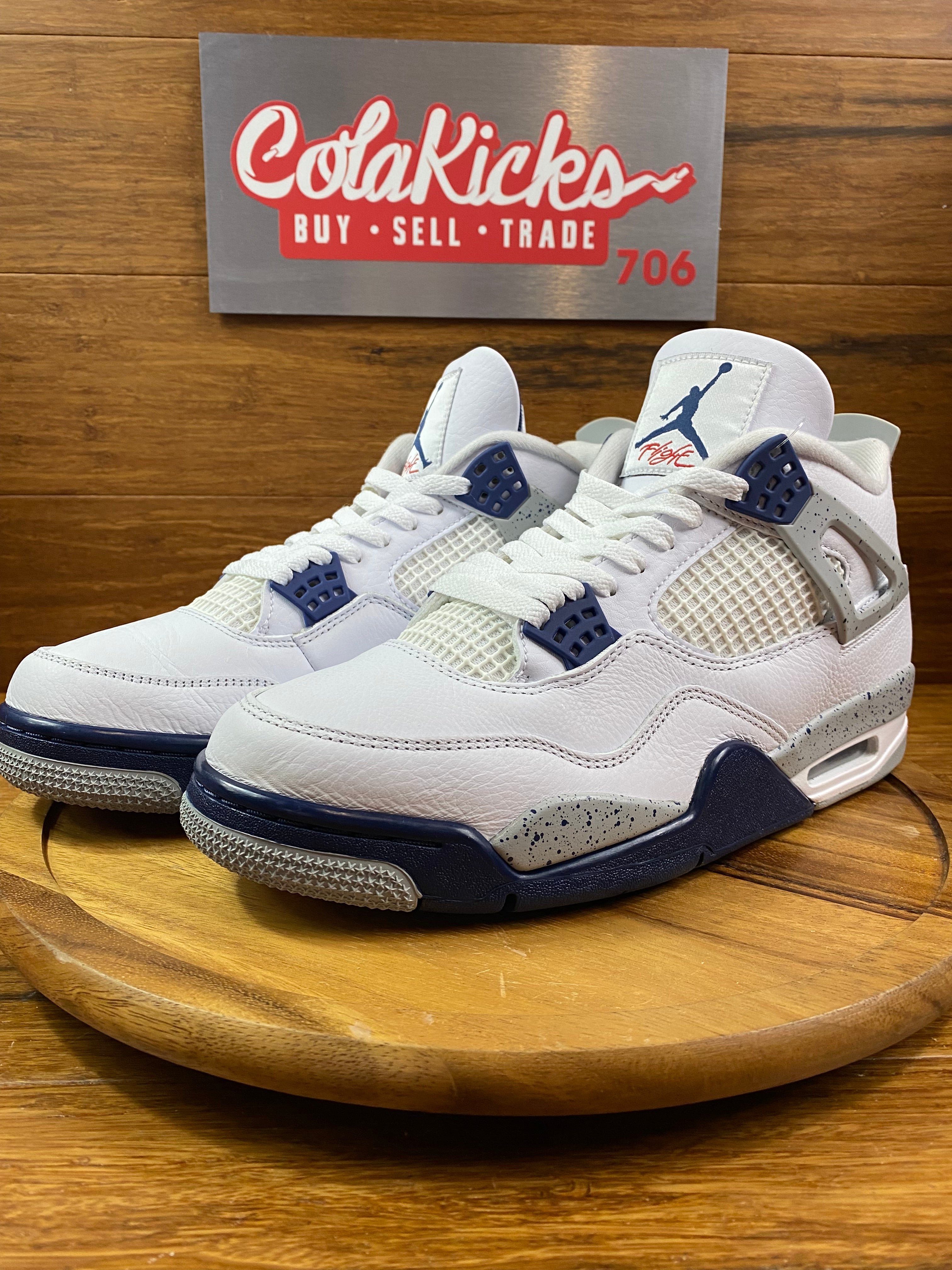 Jordan 4 Retro Midnight Navy
