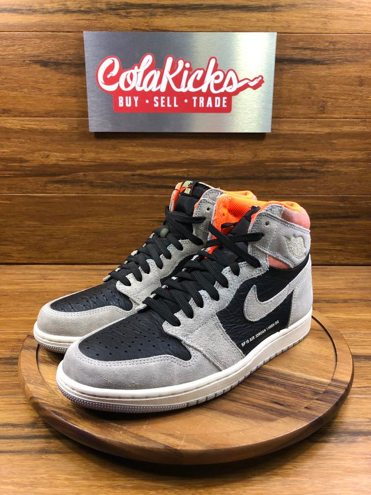 Jordan 1 Retro High Neutral Grey Hyper Crimson