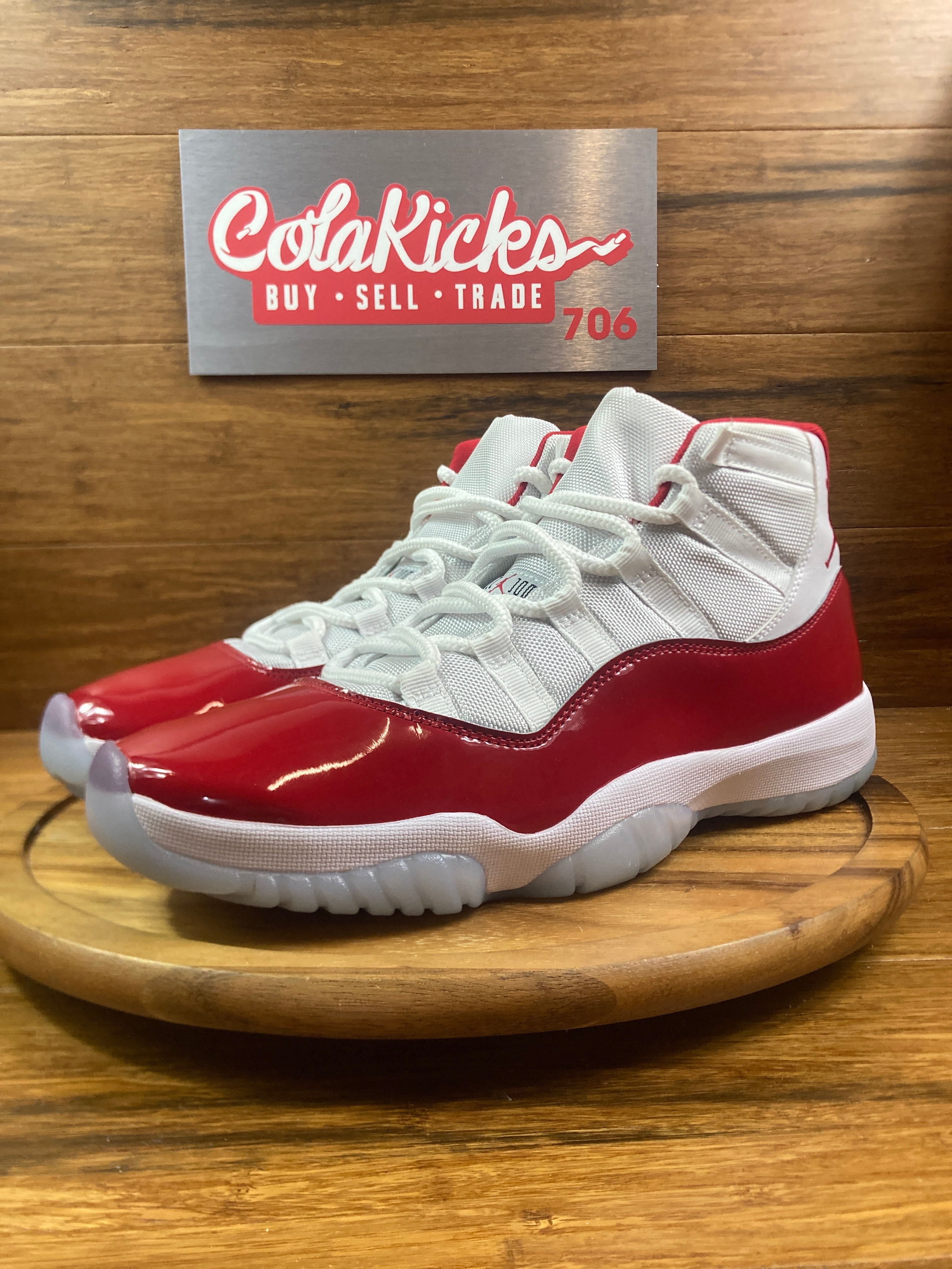 Jordan 11 Retro Cherry (2022)
