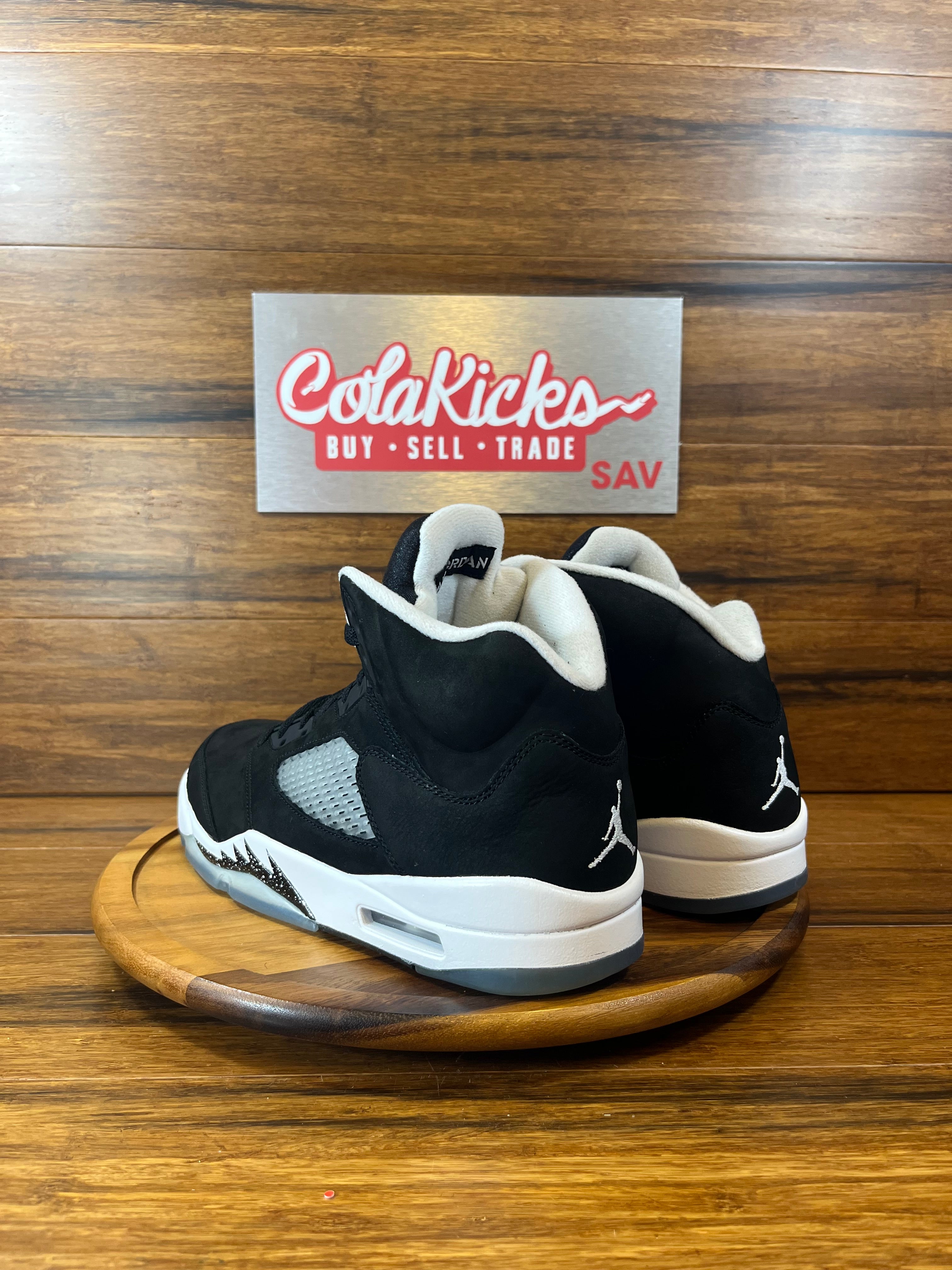 Jordan 5 Retro Moonlight (2021)