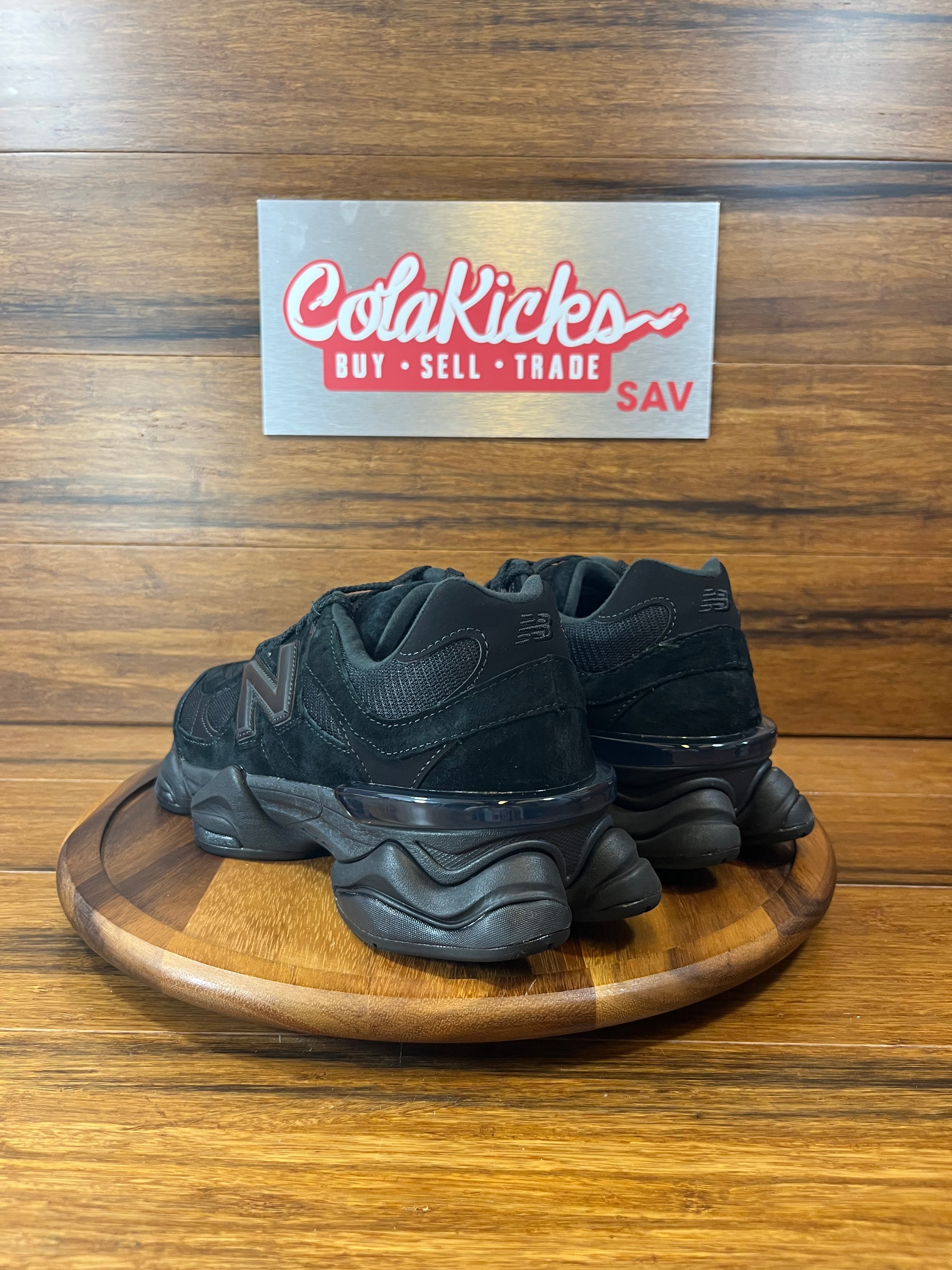 New Balance 9060 Triple Black