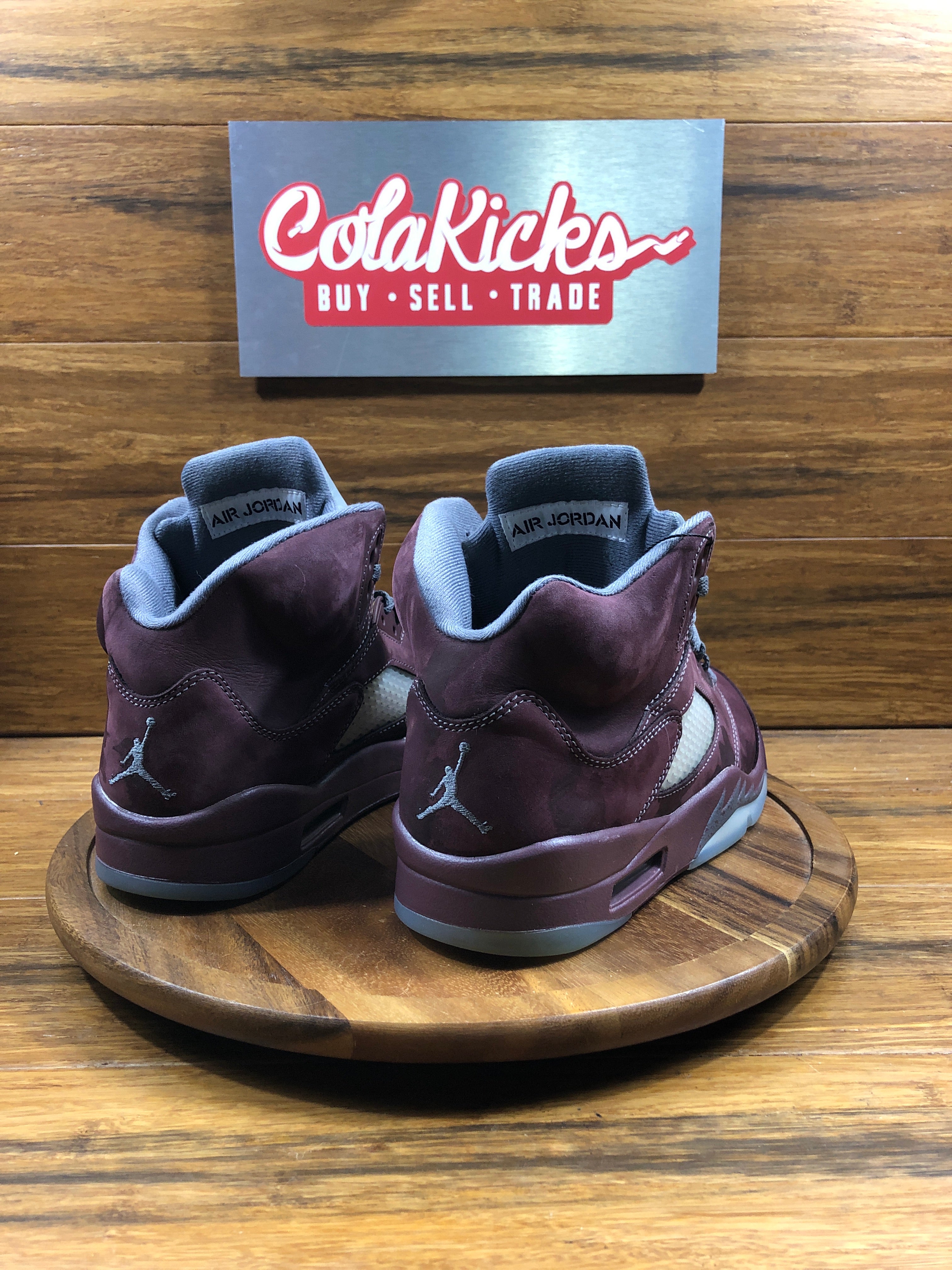 Jordan 5 Retro Burgundy (2023)