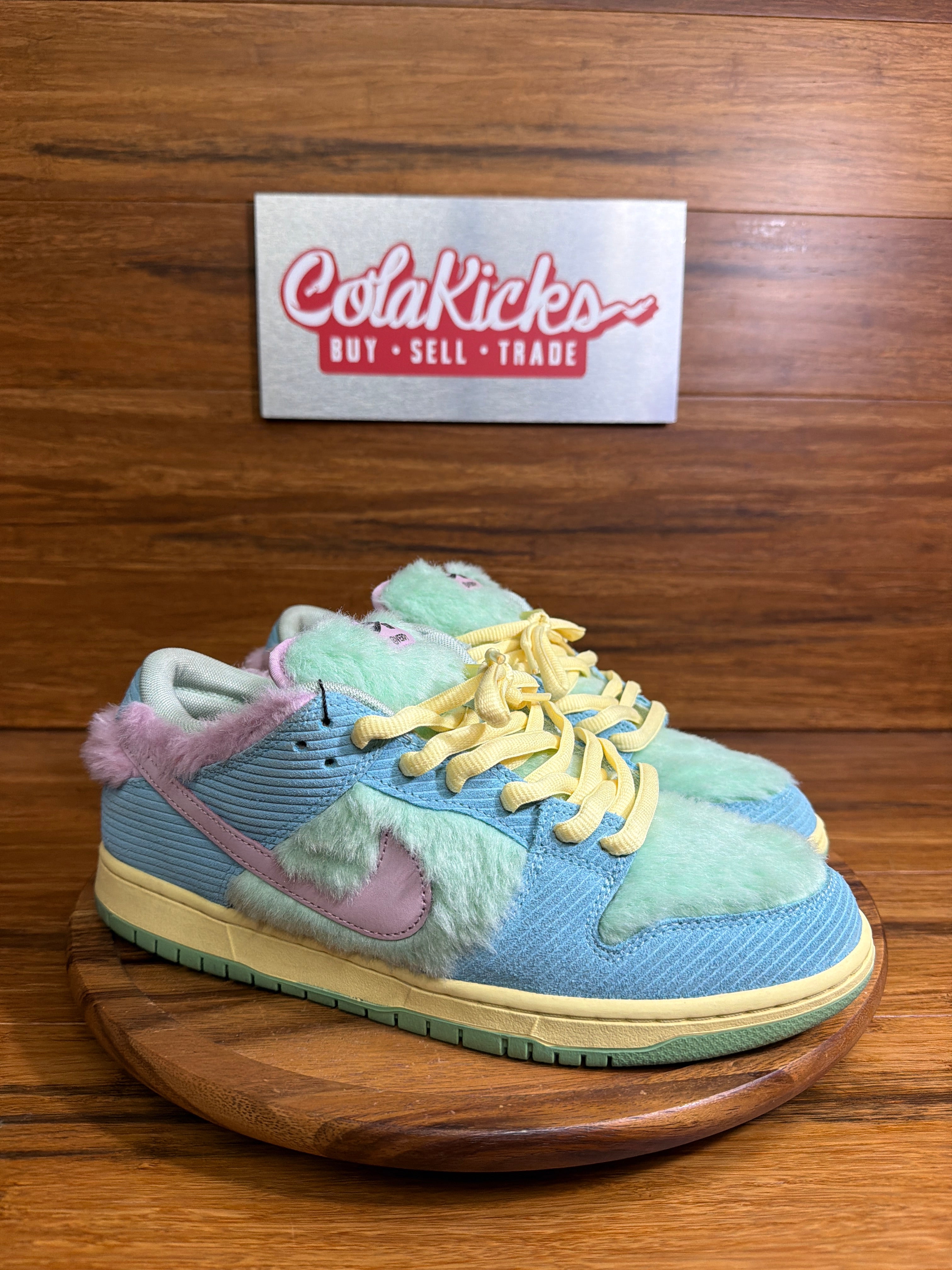 Nike SB Dunk Low Verdy Visty