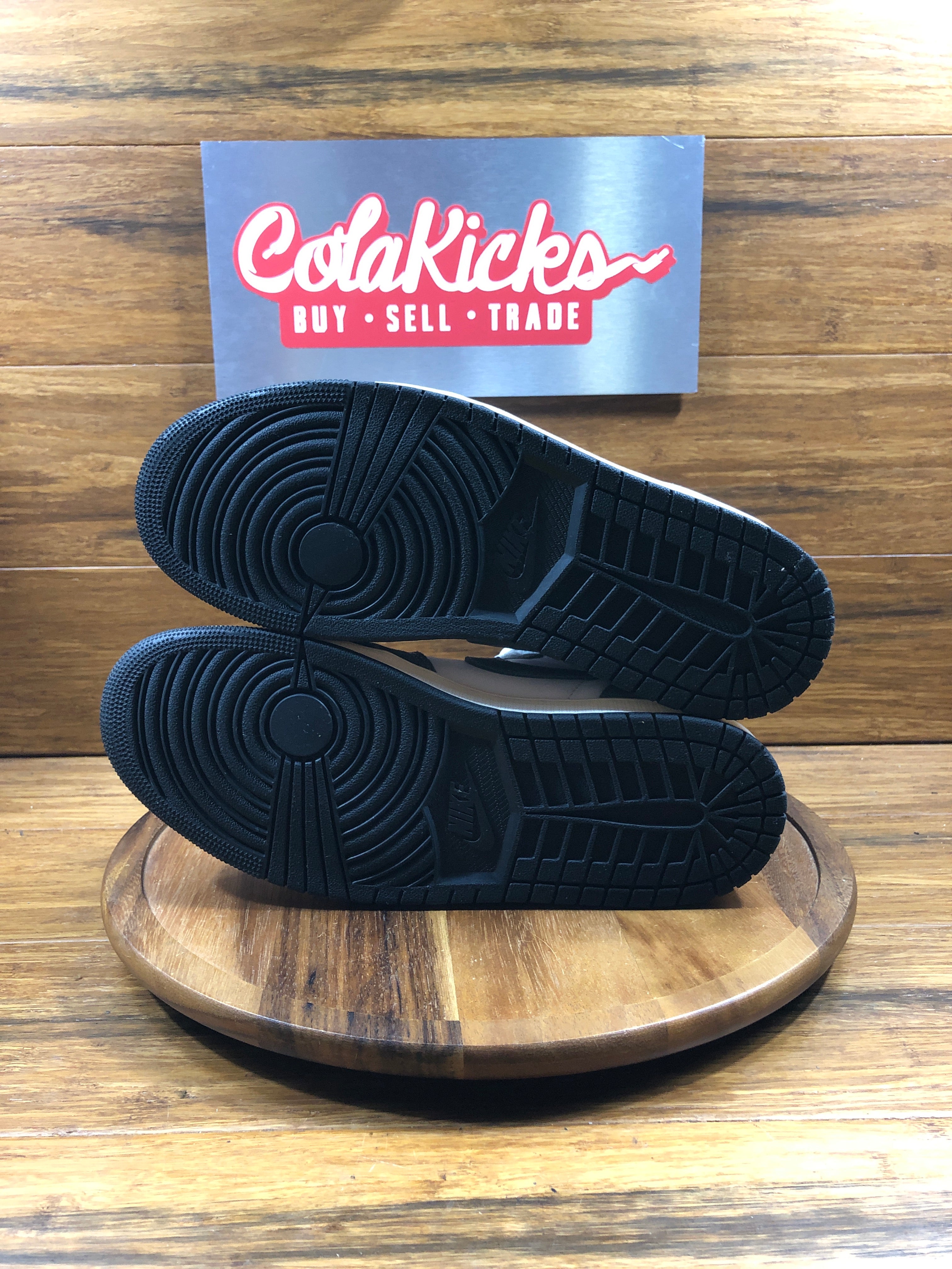 Jordan 1 Retro High OG Washed Black
