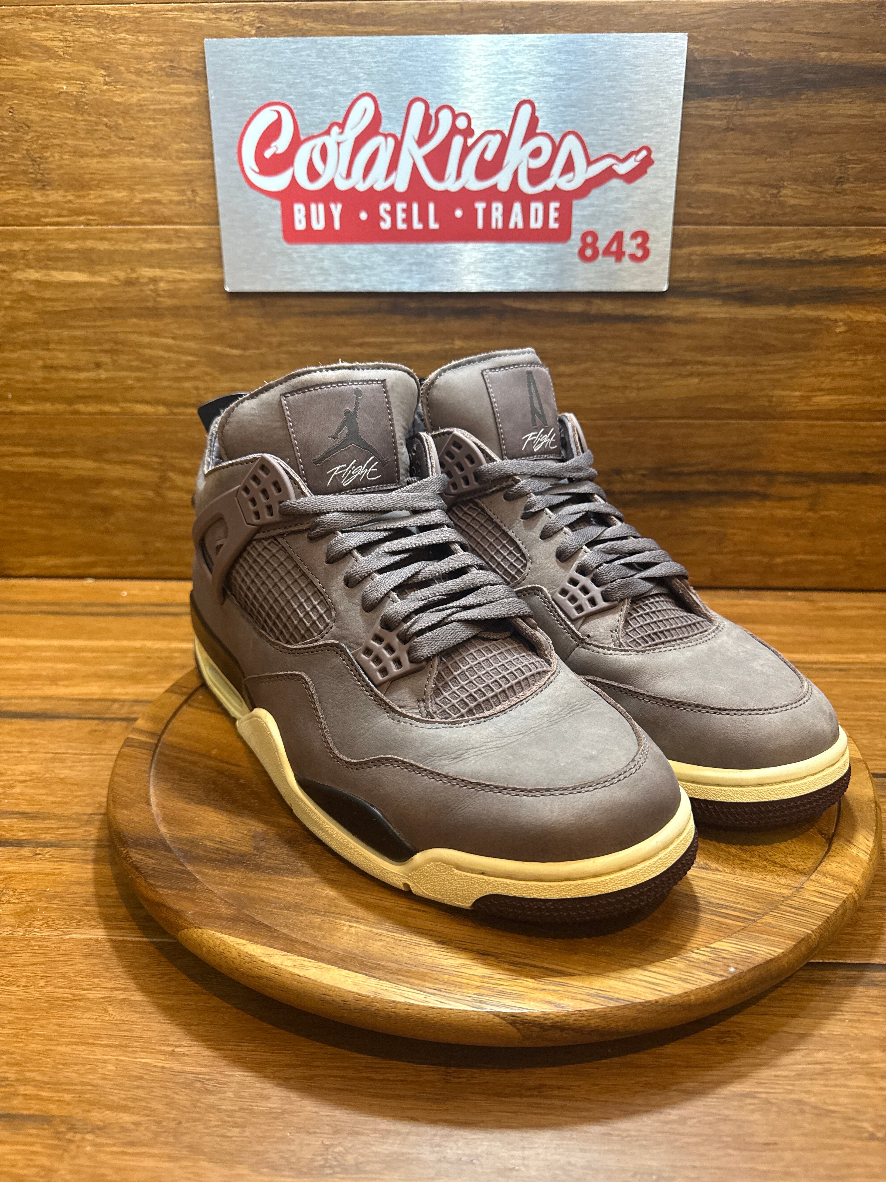 Jordan 4 Retro SP A Ma Maniére Violet Ore