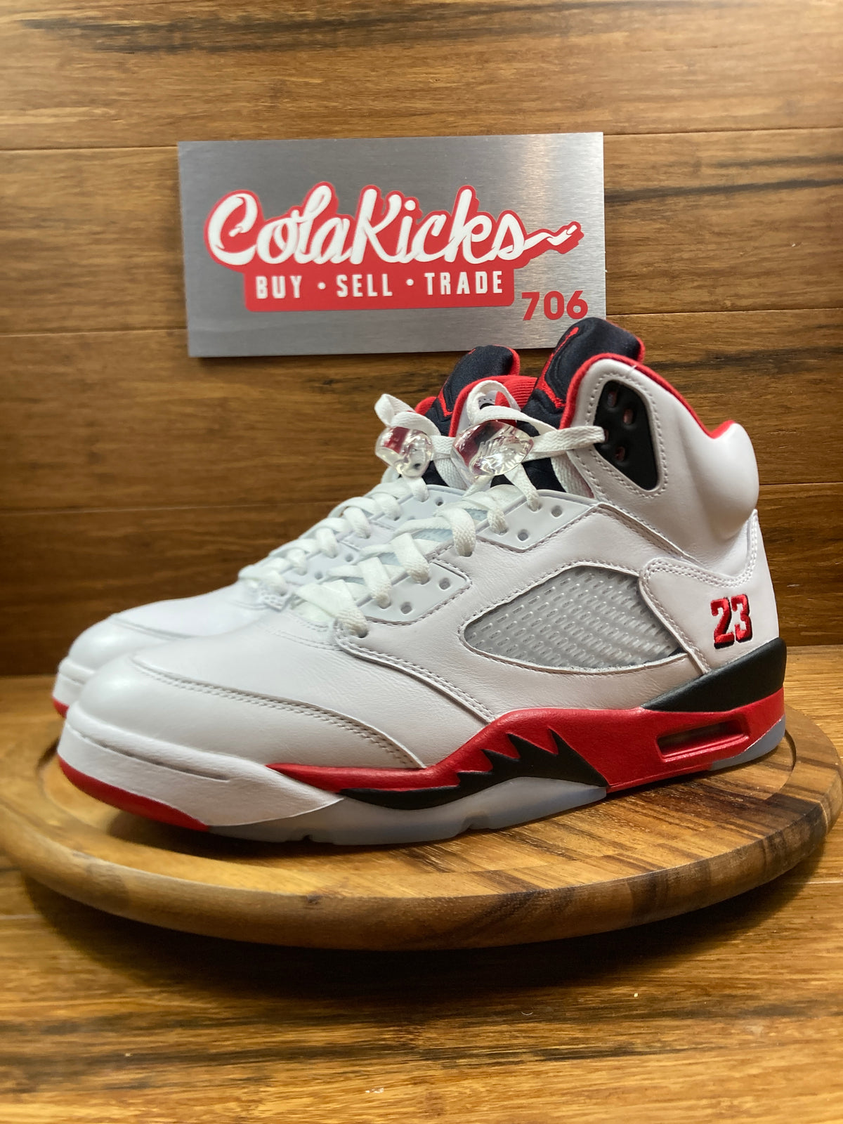 Jordan 5 Retro Fire Red Black Tongue (2025)