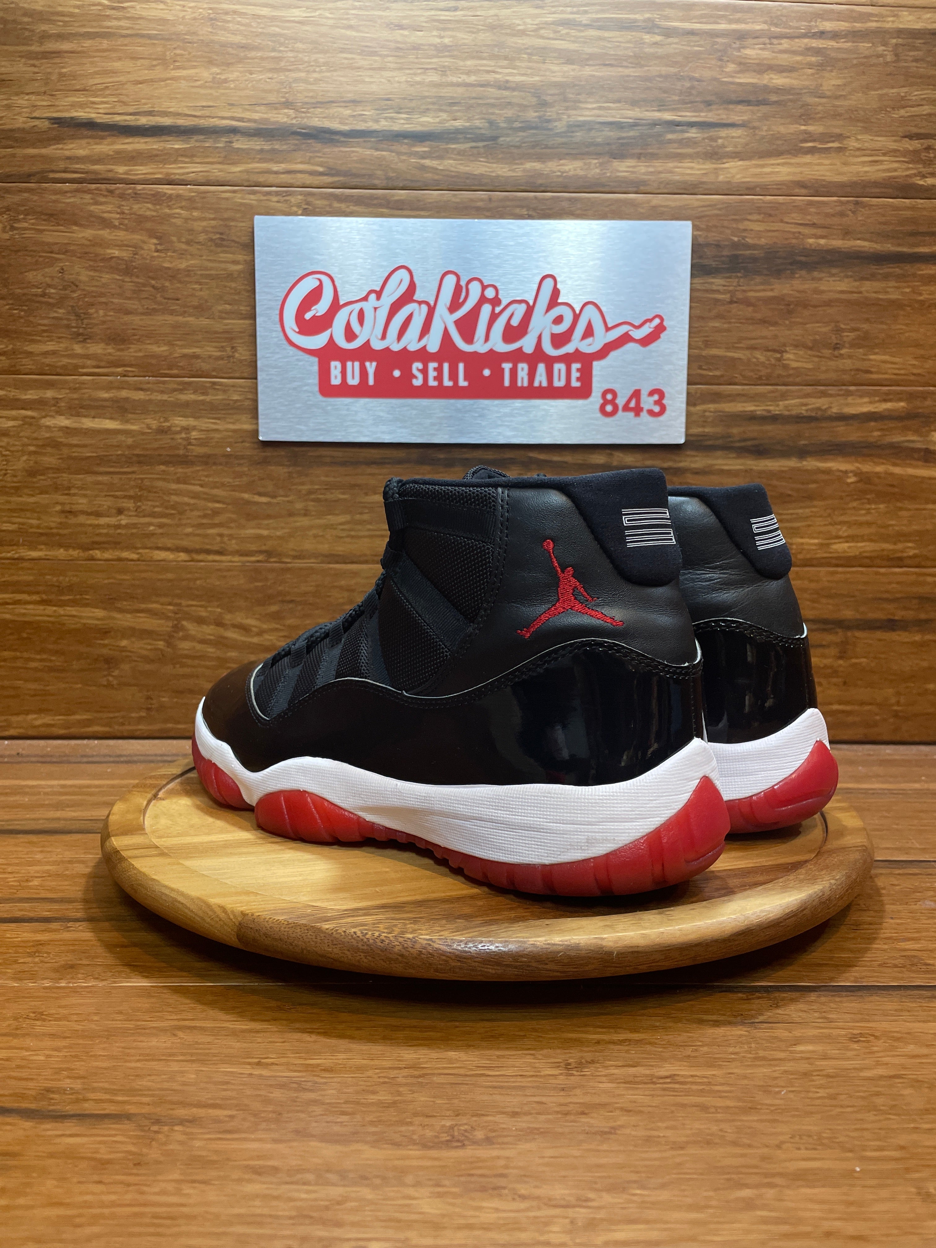 Jordan 11 Retro Playoffs Bred (2019)