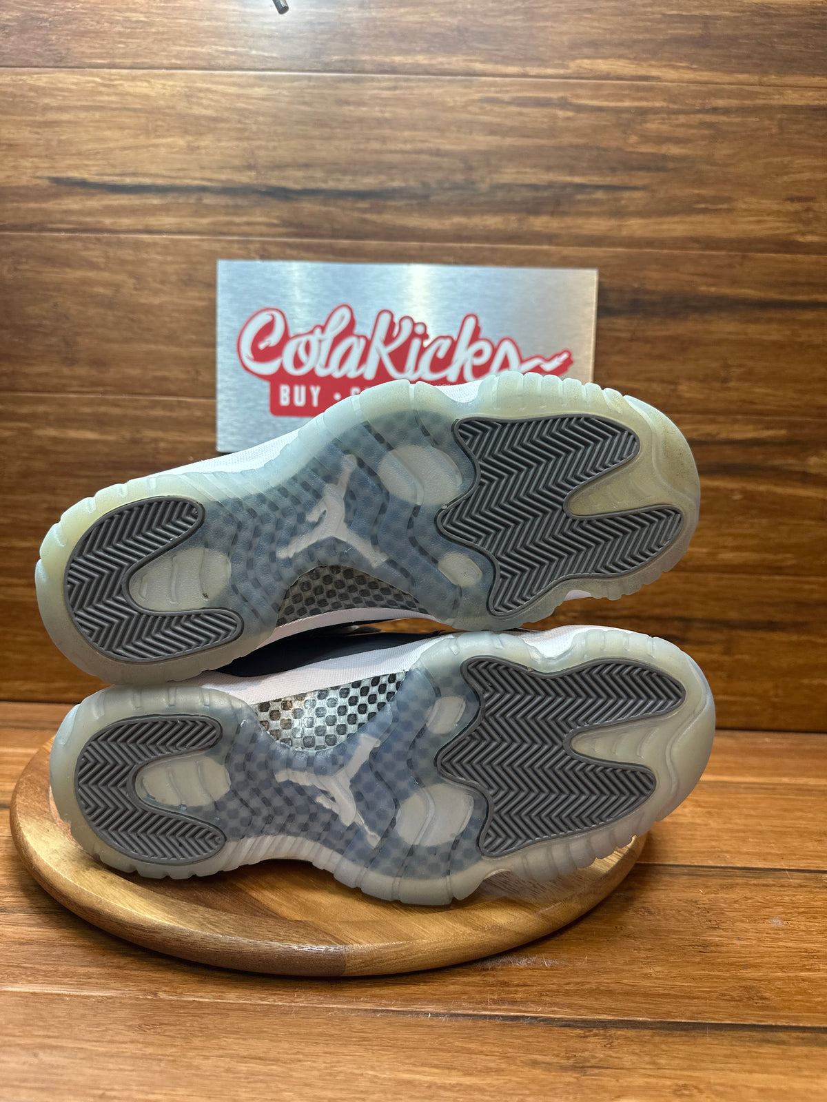 Jordan 11 Retro Cool Grey (2021)