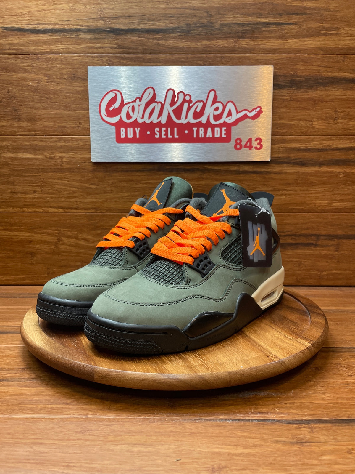 Jordan 4 Retro OG SP Undefeated (2025)